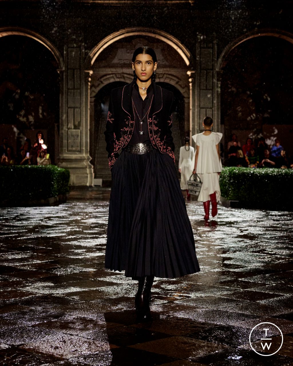 Fashion Week Paris Resort 2024 look 20 from the Christian Dior collection 女装
