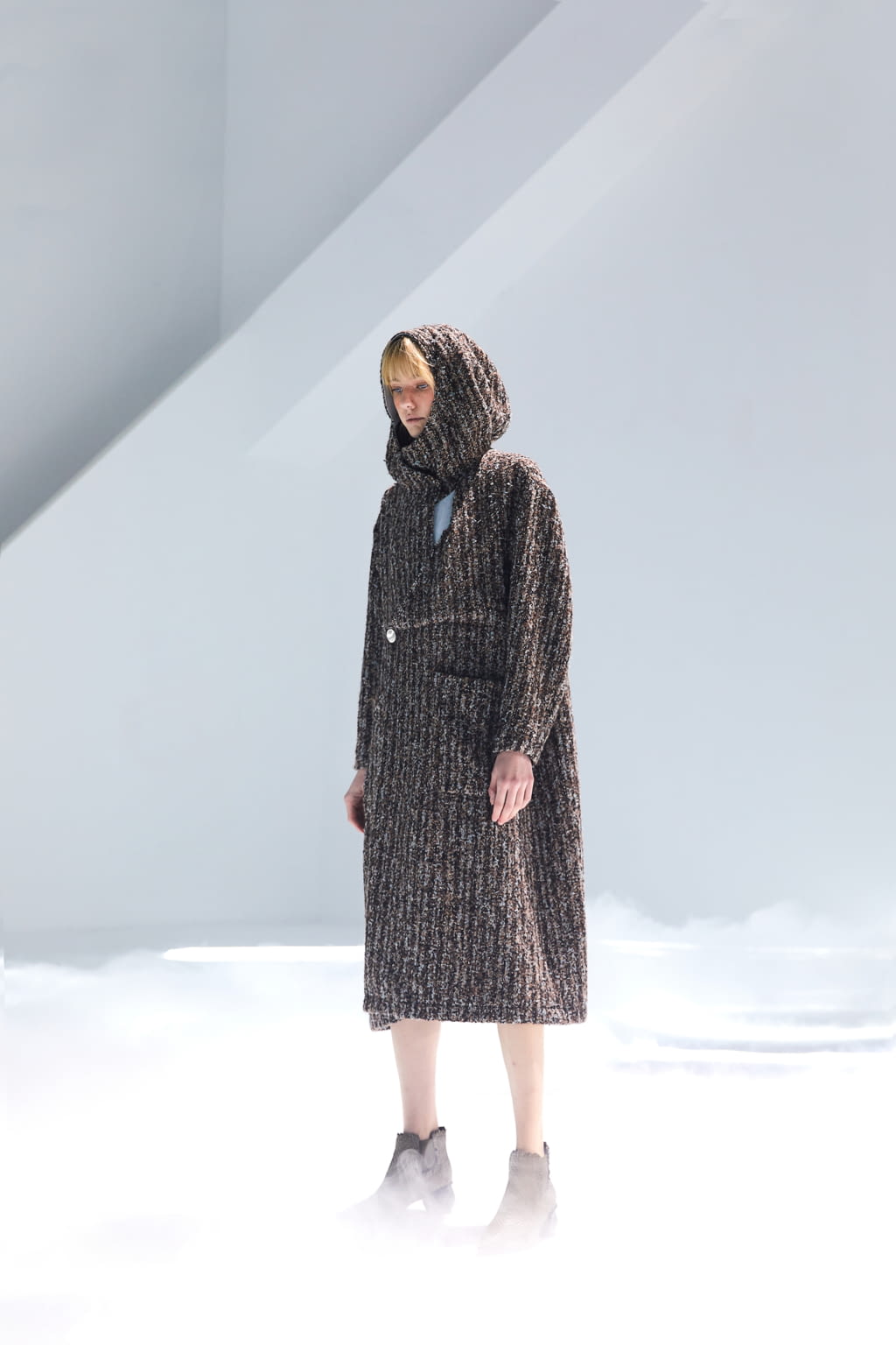 Fashion Week Paris Fall/Winter 2021 look 20 from the Maison Mai collection womenswear
