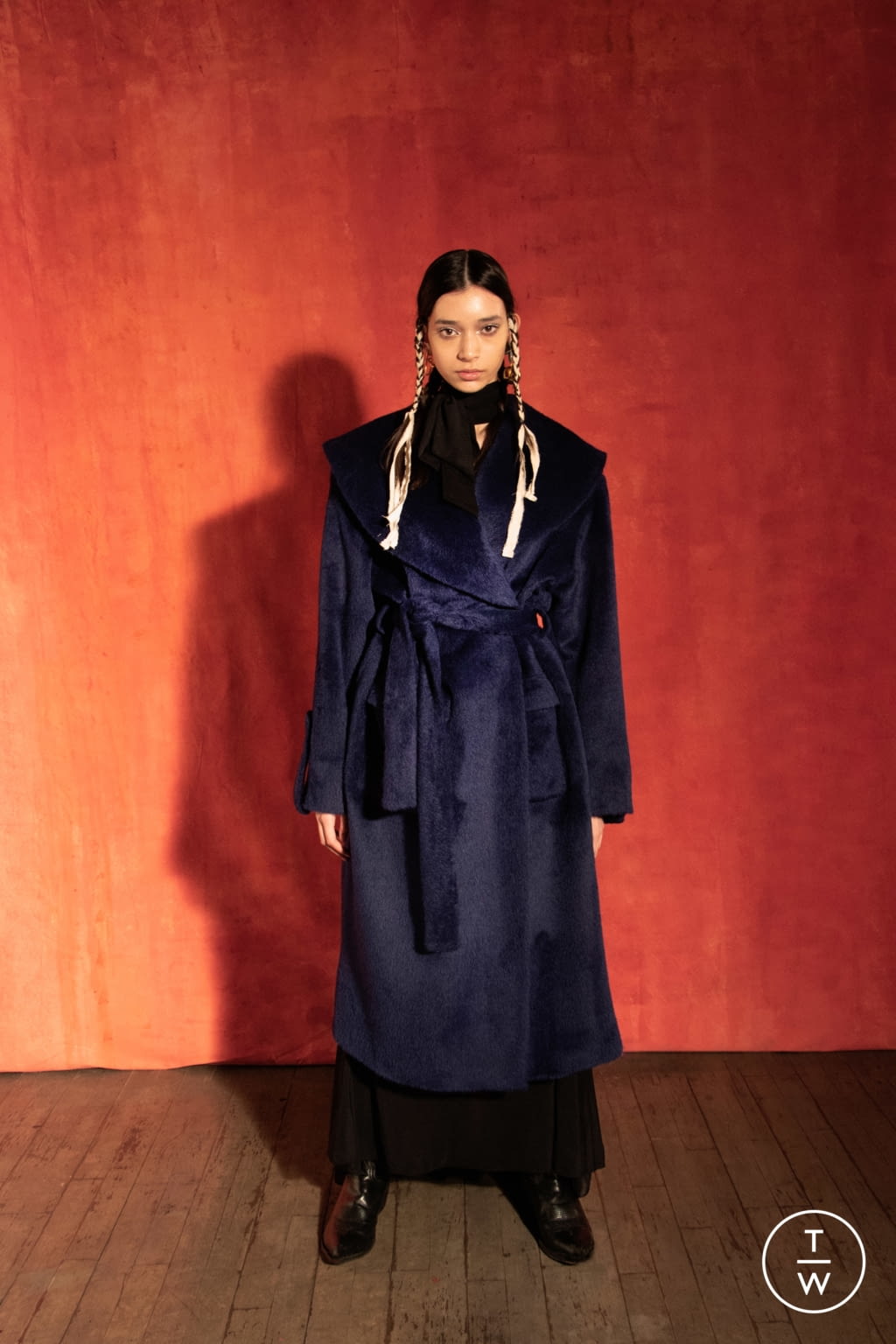 Fashion Week London Fall/Winter 2021 look 37 from the Osman collection womenswear