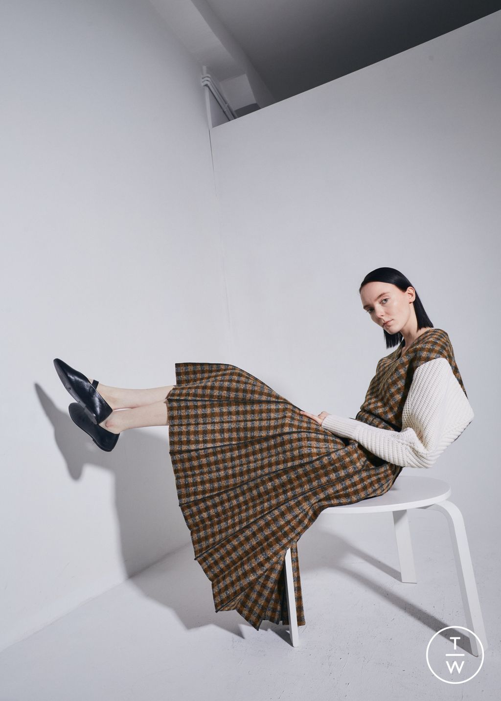 Fashion Week Paris Pre-Fall 2023 look 30 from the Dawei collection womenswear