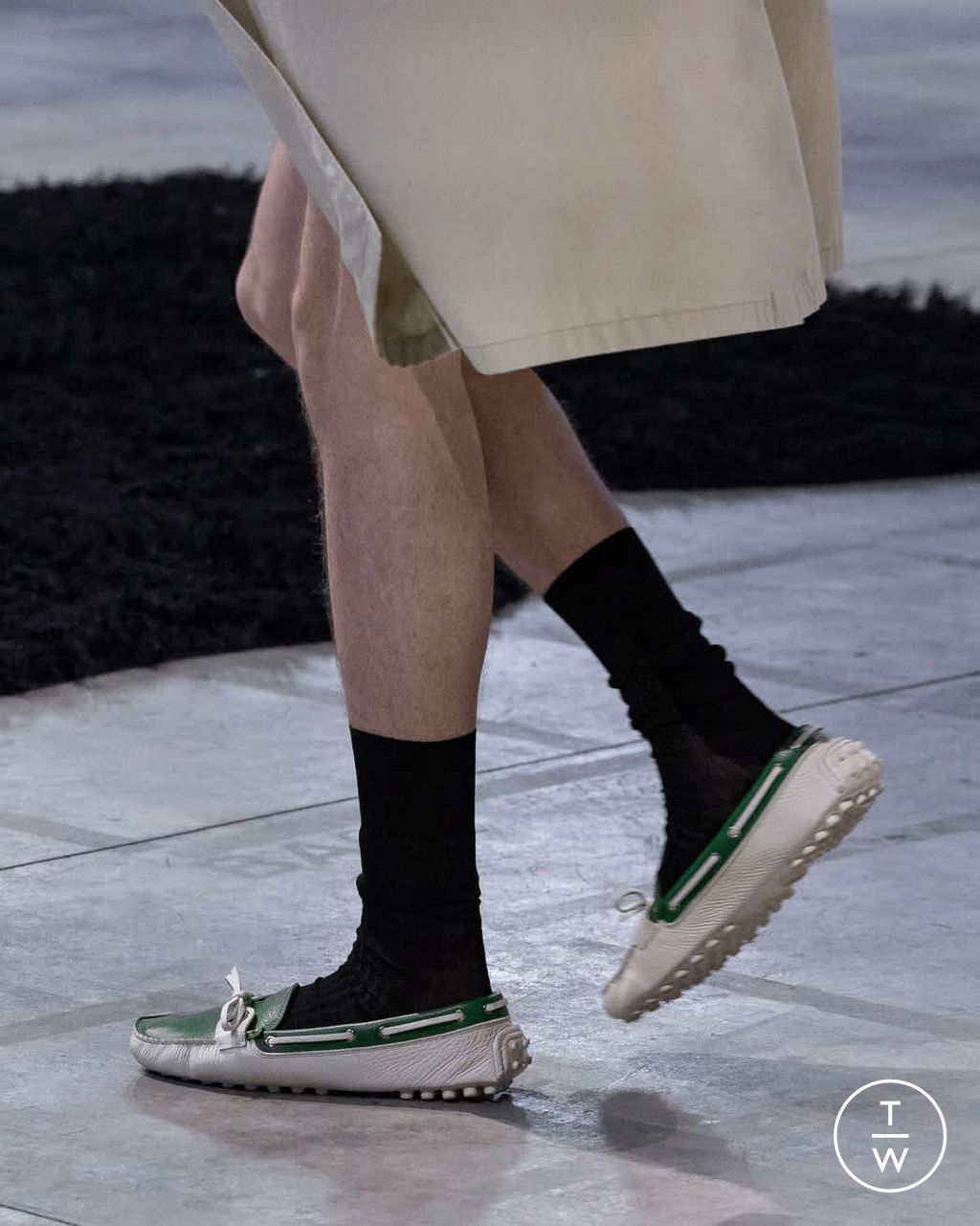 Fashion Week Milan Spring/Summer 2026 look 31 from the Prada collection menswear accessories