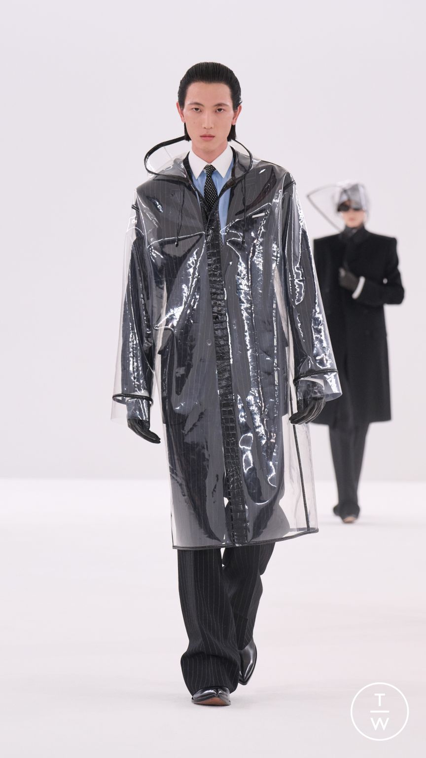 Fashion Week Paris Fall/Winter 2026 look 20 from the Tom Ford collection 女装