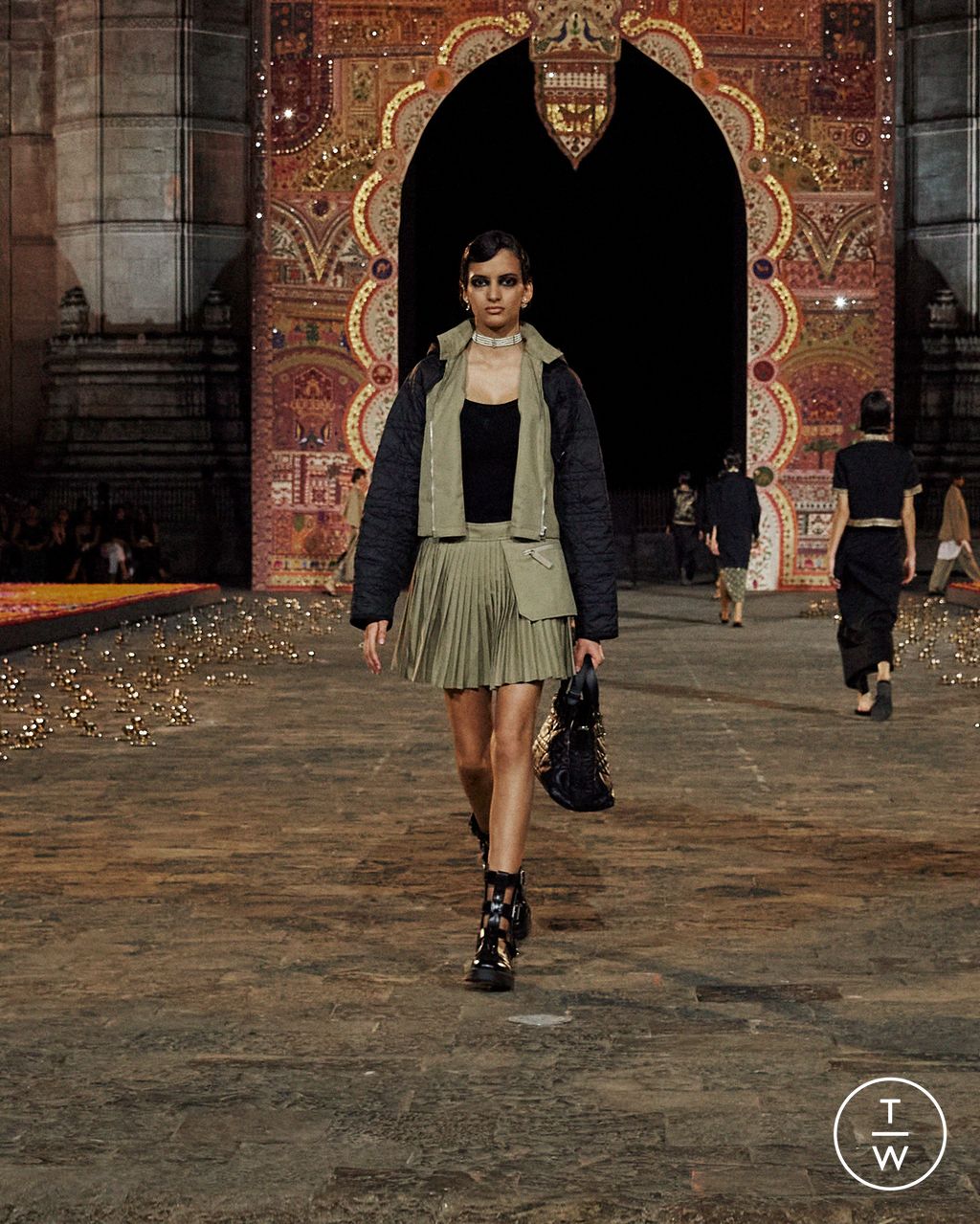 Fashion Week Paris Pre-Fall 2023 look 21 de la collection Christian Dior womenswear
