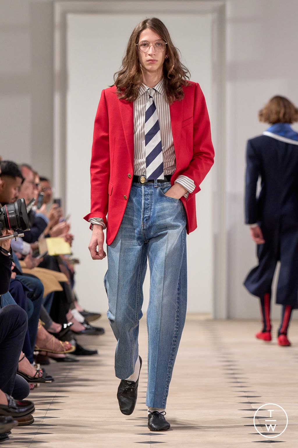 Fashion Week Paris Spring/Summer 2026 look 21 from the Celine collection menswear