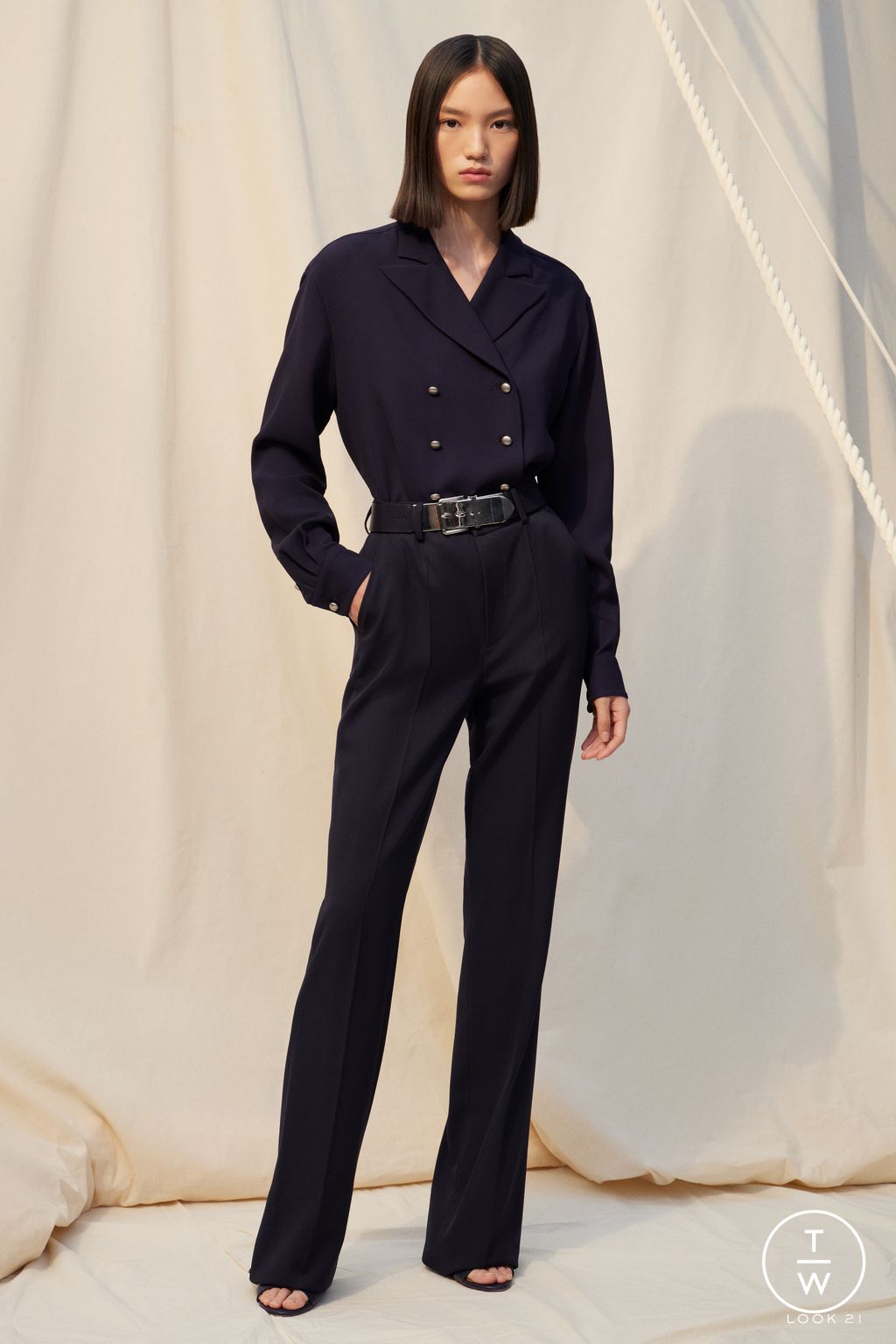 Fashion Week New York Resort 2026 look 21 from the Ralph Lauren collection womenswear