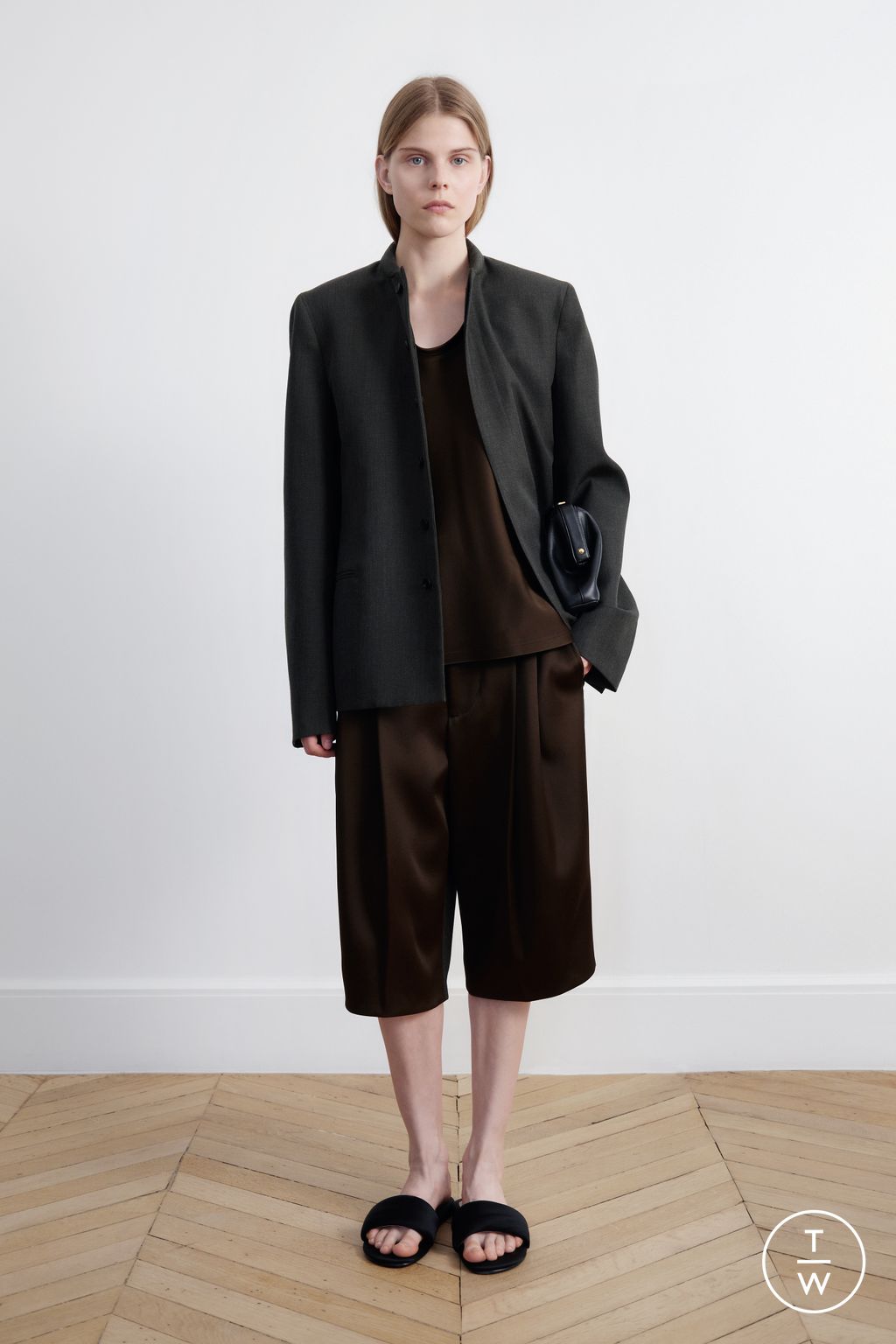 Fashion Week Paris Resort 2026 look 21 from the Carven collection womenswear