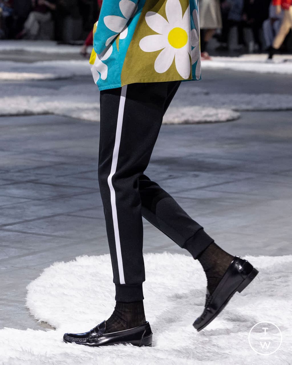 Fashion Week Milan Spring/Summer 2026 look 33 from the Prada collection menswear accessories