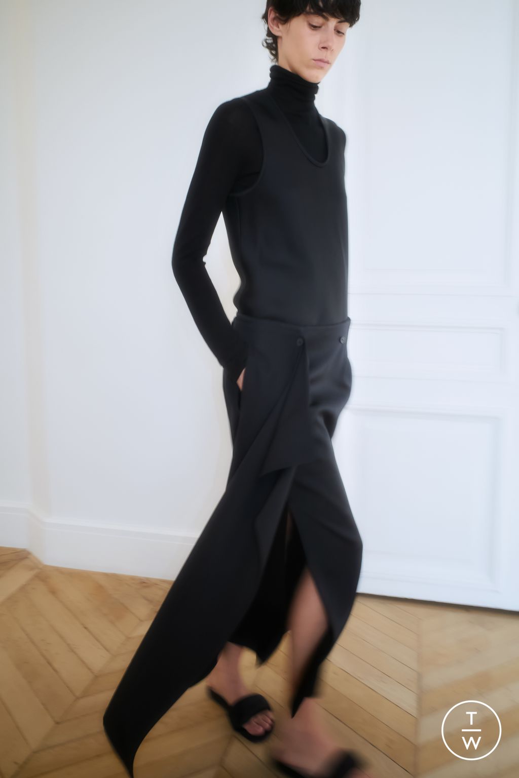 Fashion Week Paris Resort 2026 look 22 from the Carven collection womenswear