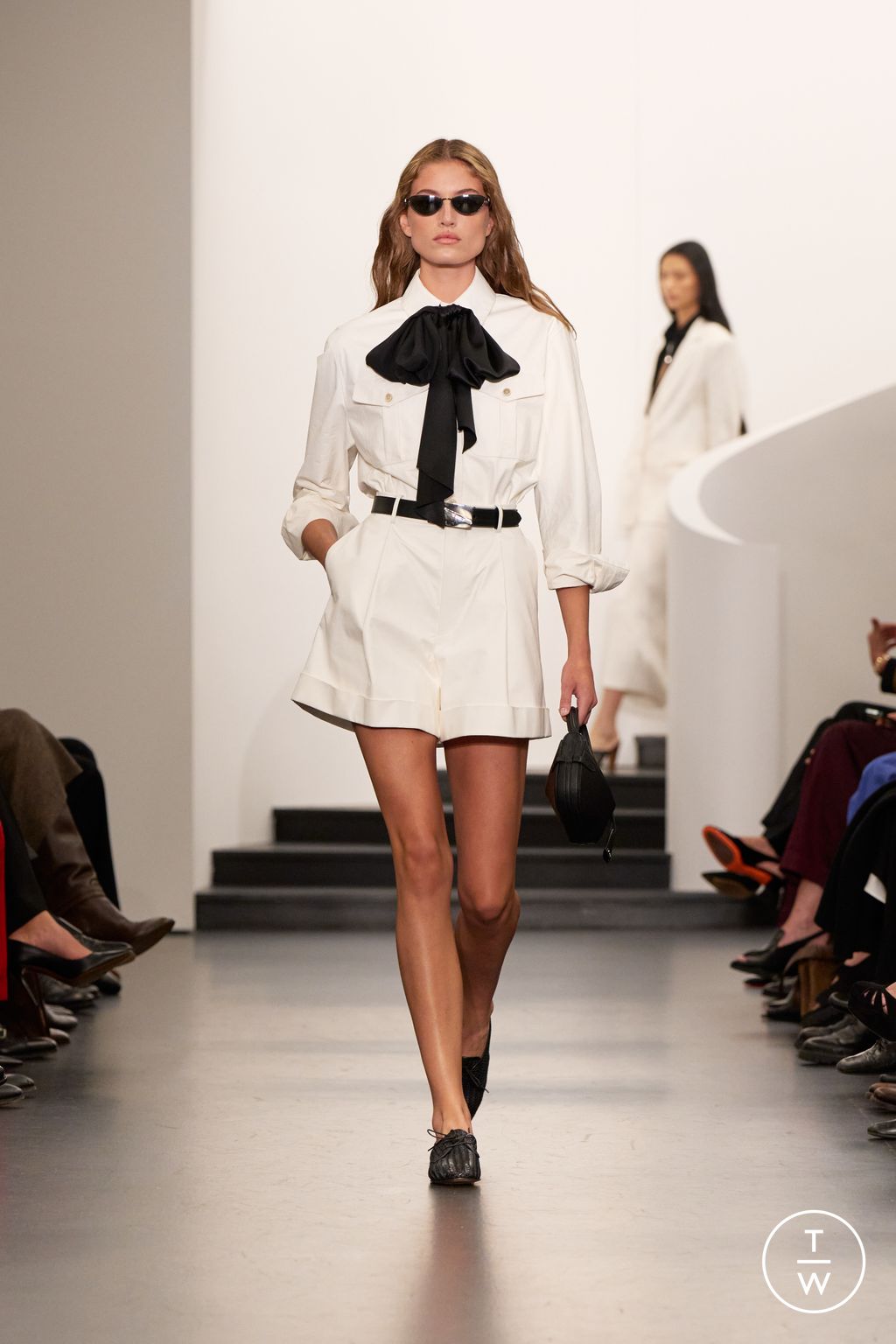 Fashion Week New York Spring/Summer 2026 look 22 from the Ralph Lauren collection womenswear
