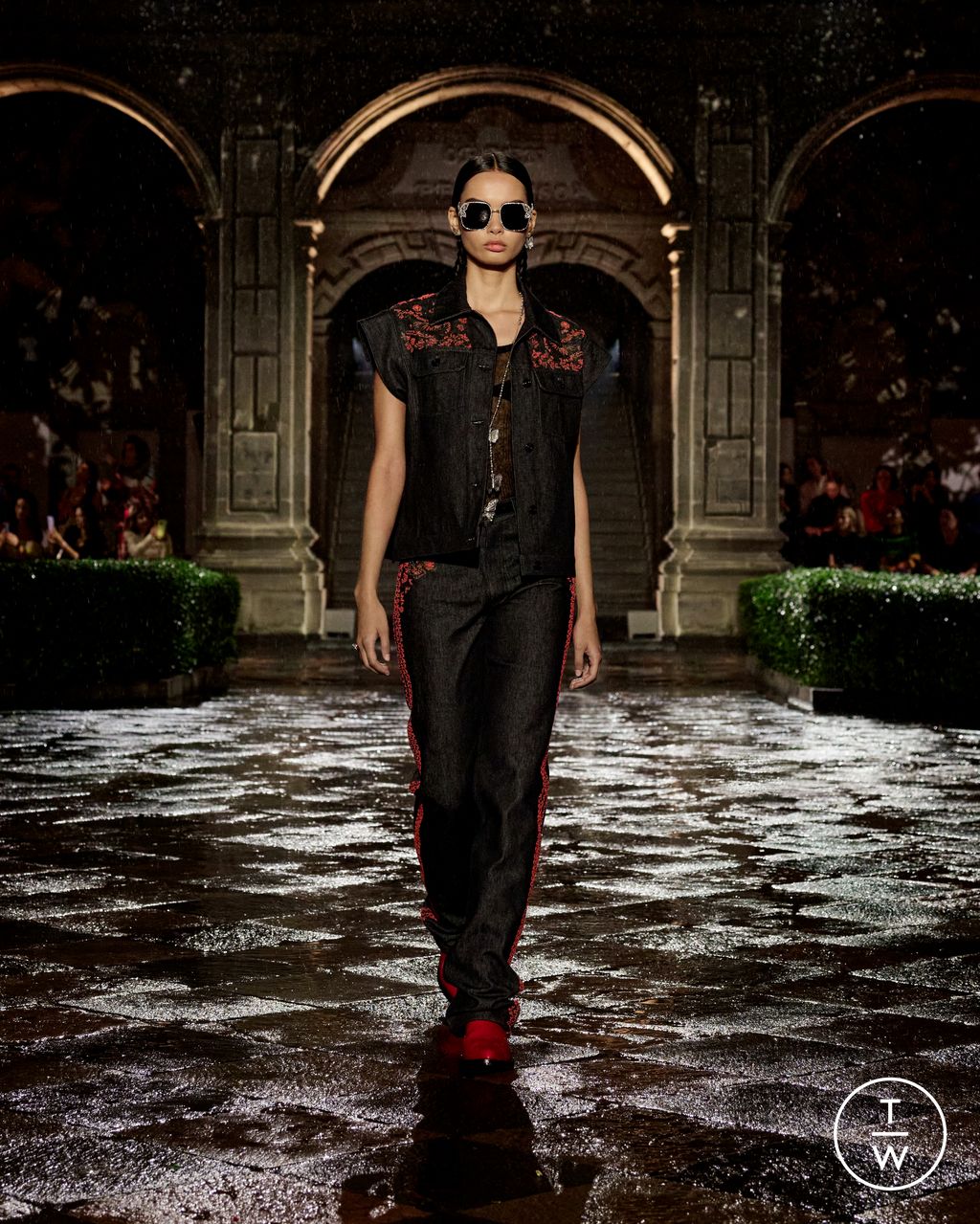 Fashion Week Paris Resort 2024 look 22 de la collection Christian Dior womenswear