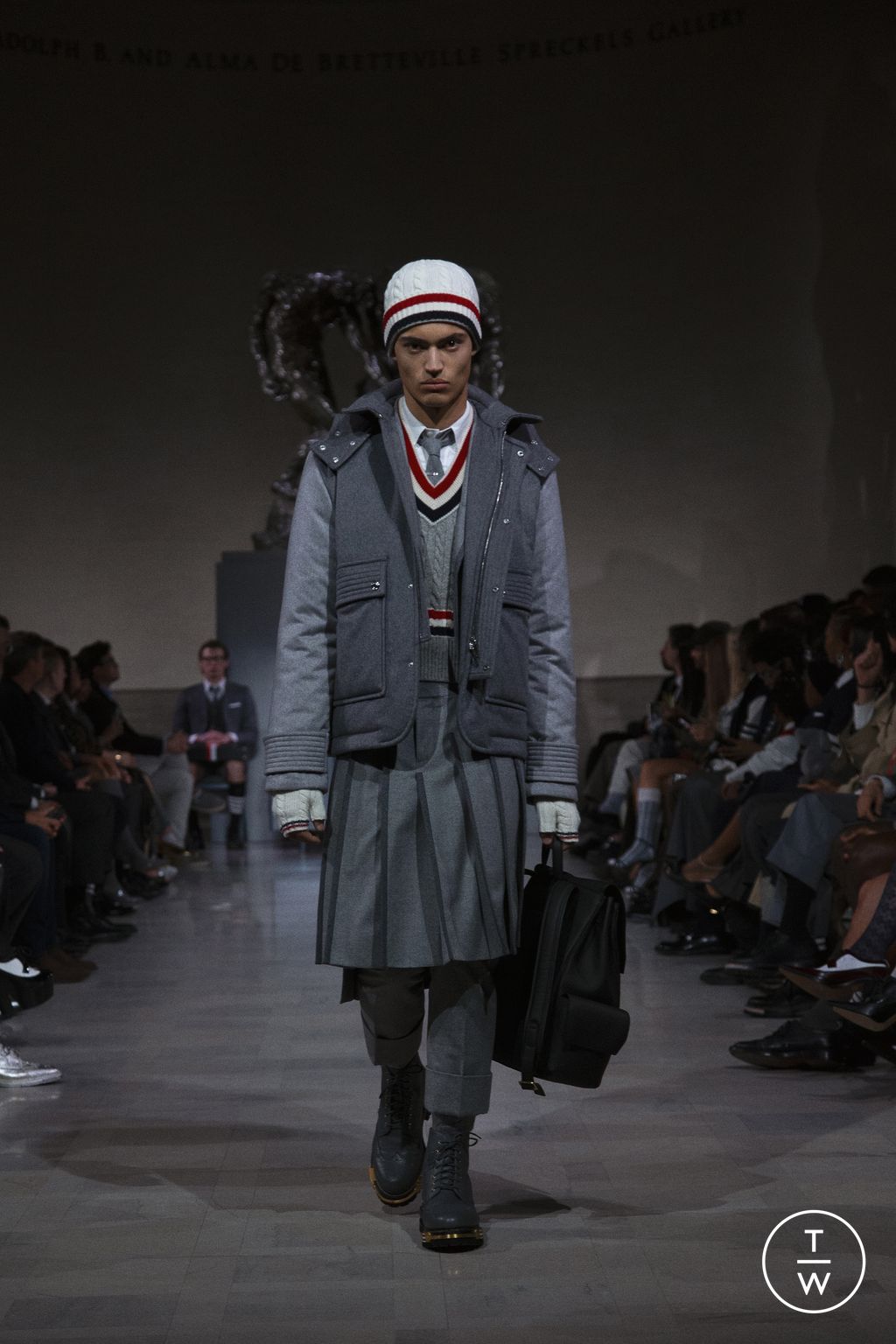 Fashion Week New York Fall/Winter 2026 look 22 de la collection Thom Browne womenswear