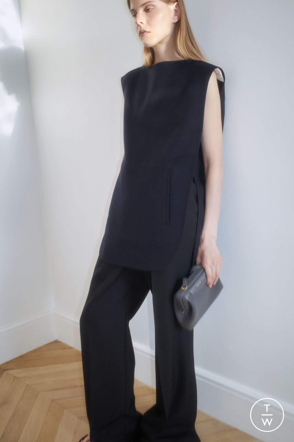 Fashion Week Paris Resort 2026 look 25 from the Carven collection 女装