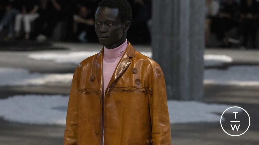 Fashion Week Milan Spring/Summer 2026 look 40 from the Prada collection menswear accessories