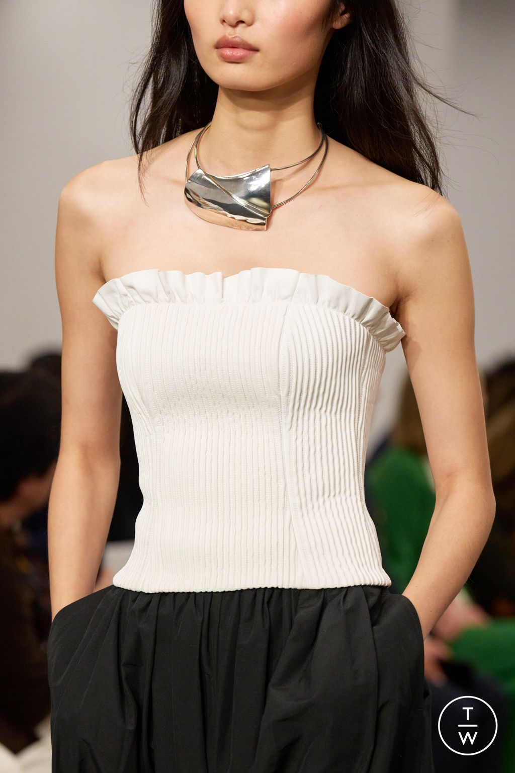 Fashion Week New York Spring/Summer 2026 look 26 from the Ralph Lauren collection 女装配饰