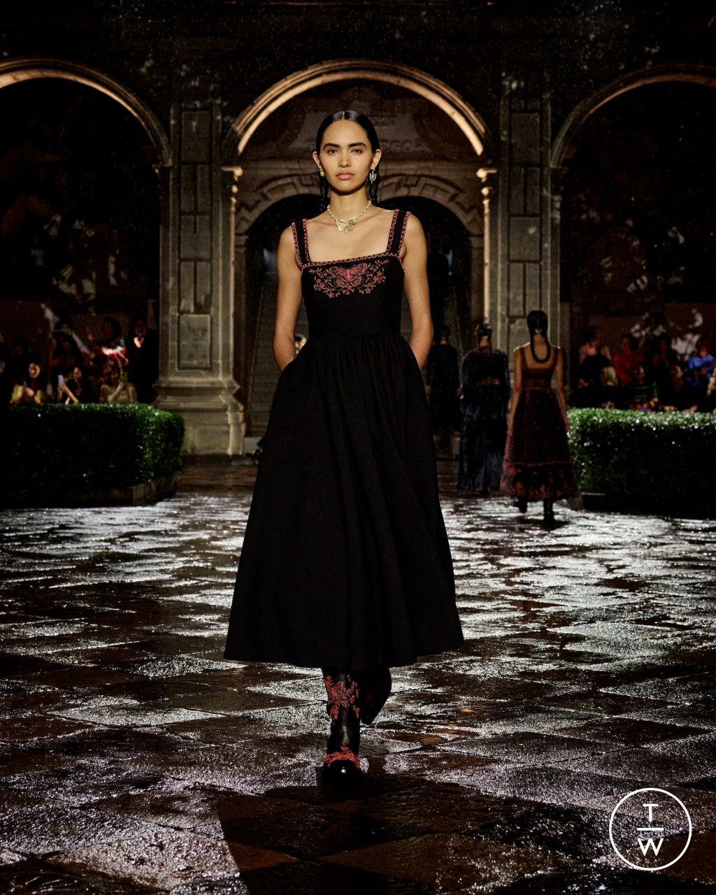 Fashion Week Paris Resort 2024 look 26 de la collection Christian Dior womenswear