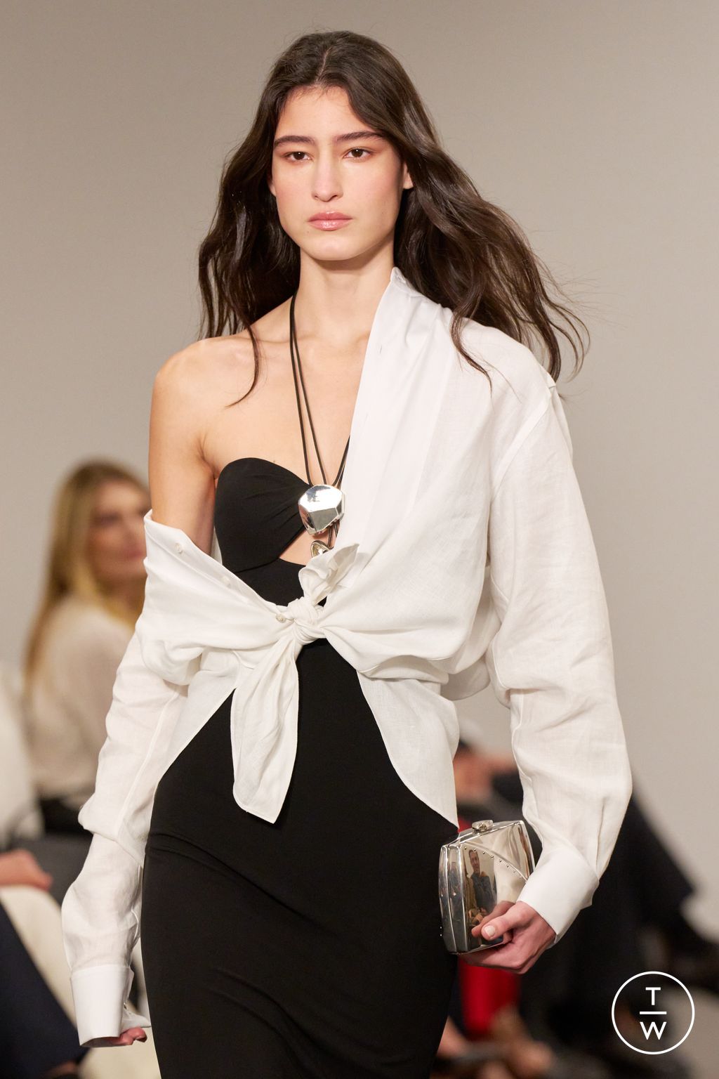 Fashion Week New York Spring/Summer 2026 look 27 from the Ralph Lauren collection womenswear accessories