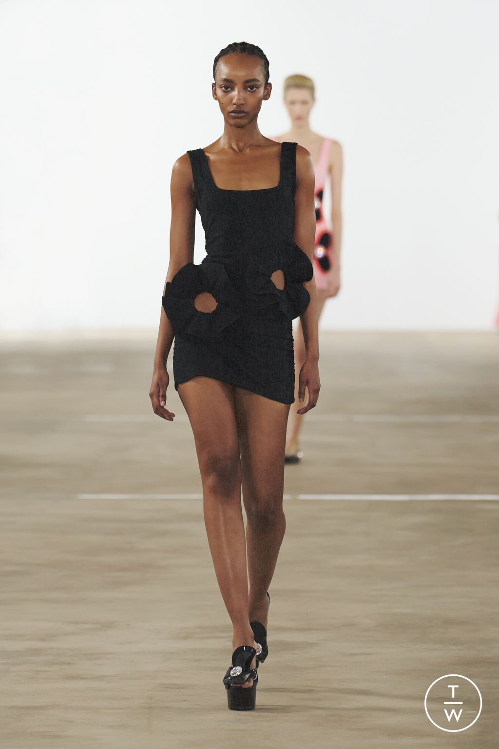 Fashion Week New York Spring/Summer 2024 look 26 from the Area collection womenswear