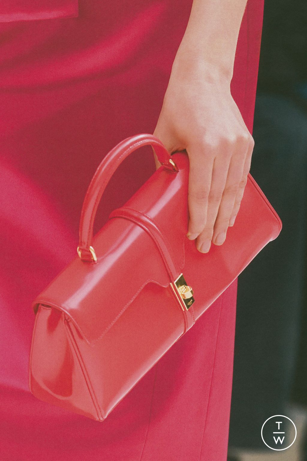 Fashion Week Paris Fall/Winter 2026 look 39 from the Celine collection womenswear accessories