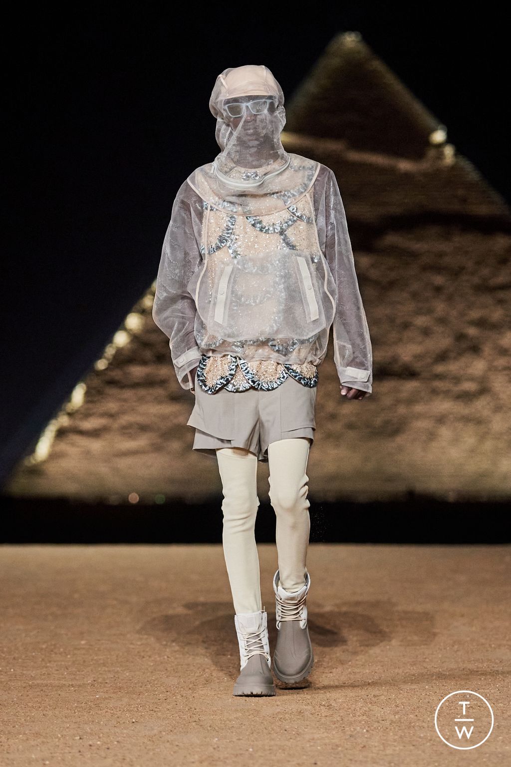 Fashion Week Paris Pre-Fall 2023 look 28 from the Dior Men collection 男装