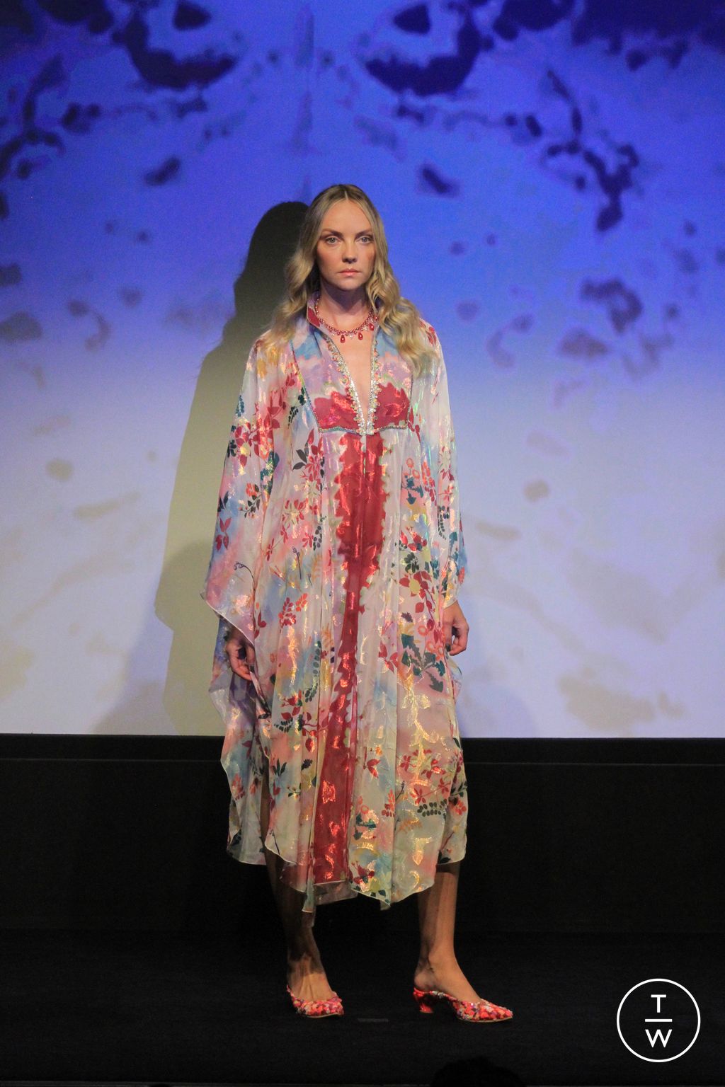 Fashion Week New York Spring/Summer 2024 look 28 from the Anna Sui collection womenswear