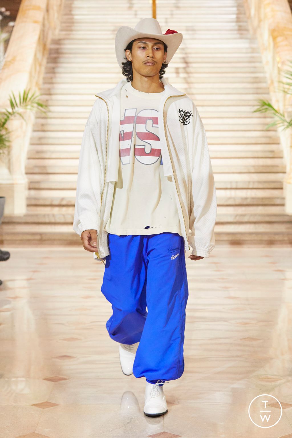 Fashion Week New York Spring/Summer 2024 look 29 from the Willy Chavarria collection menswear