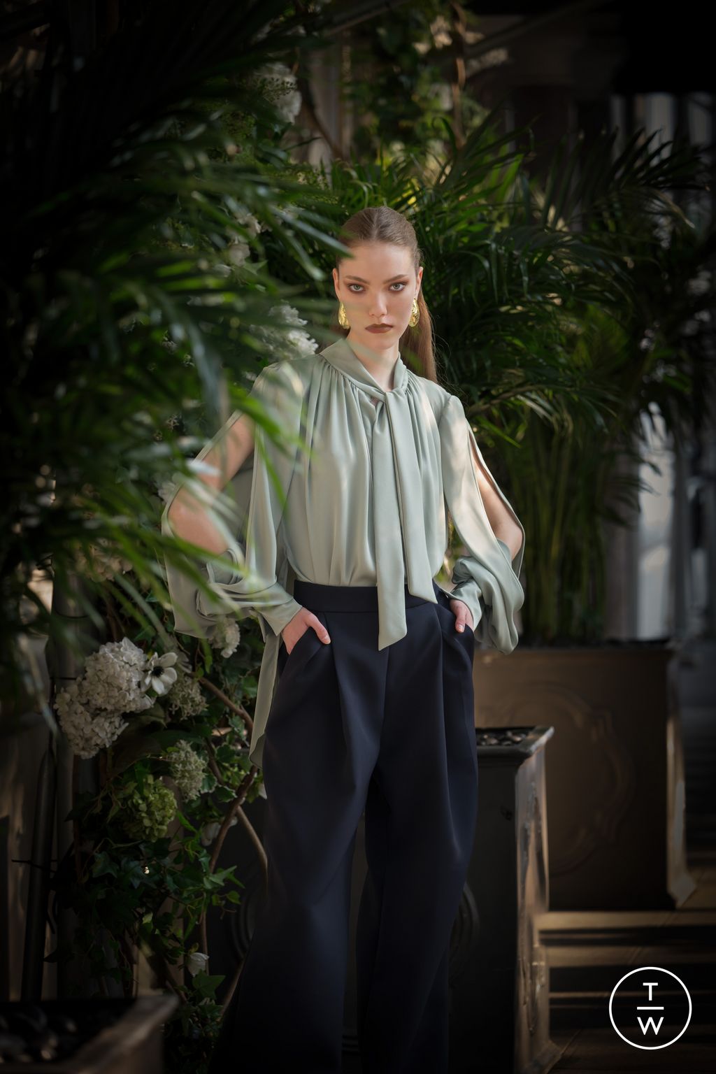 Fashion Week New York Resort 2026 look 2 de la collection Bibhu Mohapatra womenswear