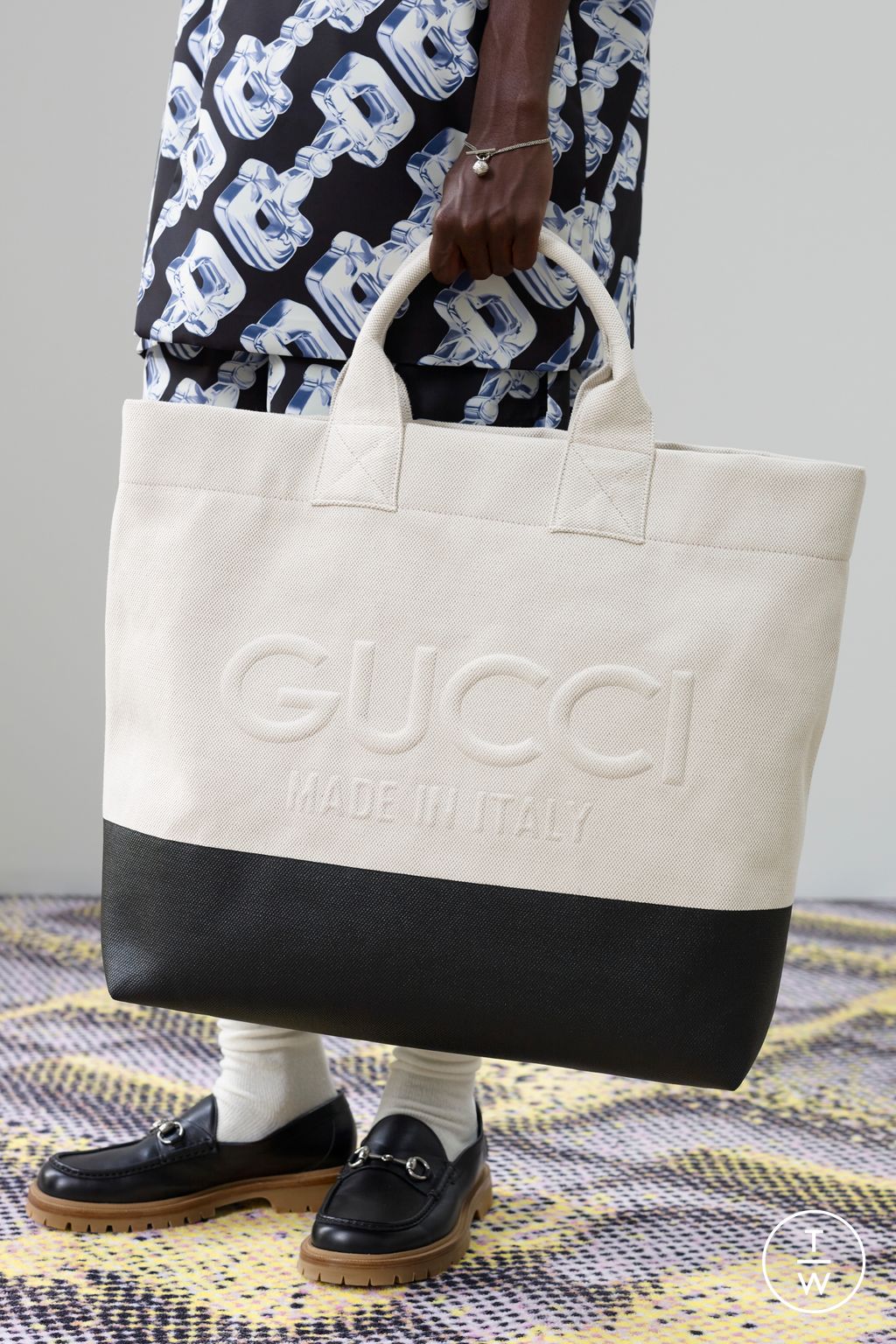 Fashion Week Milan Spring/Summer 2024 look 2 de la collection Gucci menswear