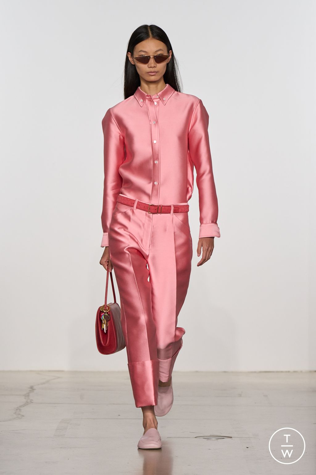 Fashion Week New York Spring/Summer 2026 look 30 from the Calvin Klein Collection collection womenswear