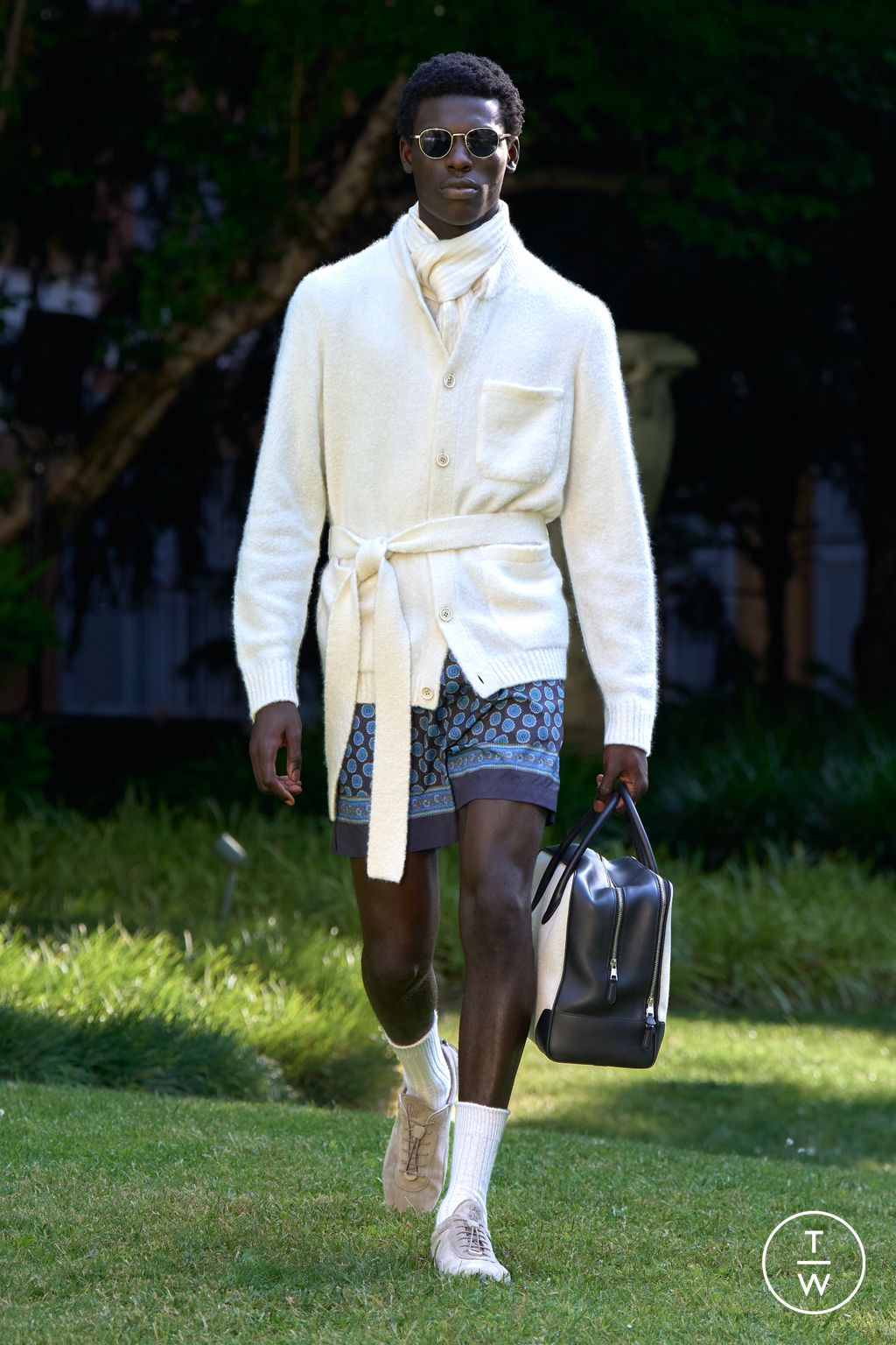 Fashion Week Milan Spring/Summer 2026 look 31 from the Dunhill collection menswear