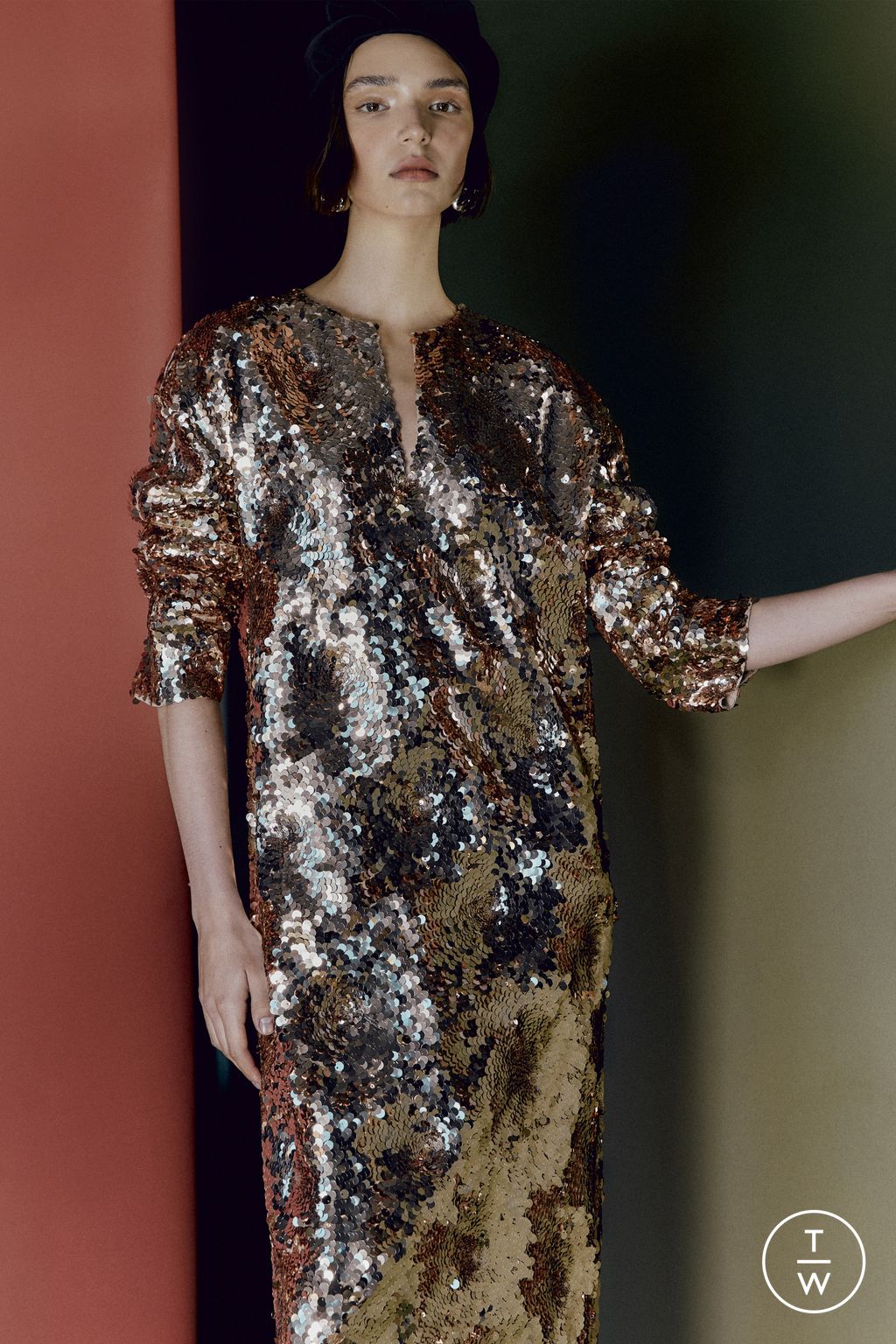 Fashion Week London Pre-Fall 2026 look 31 from the Huishan Zhang collection womenswear