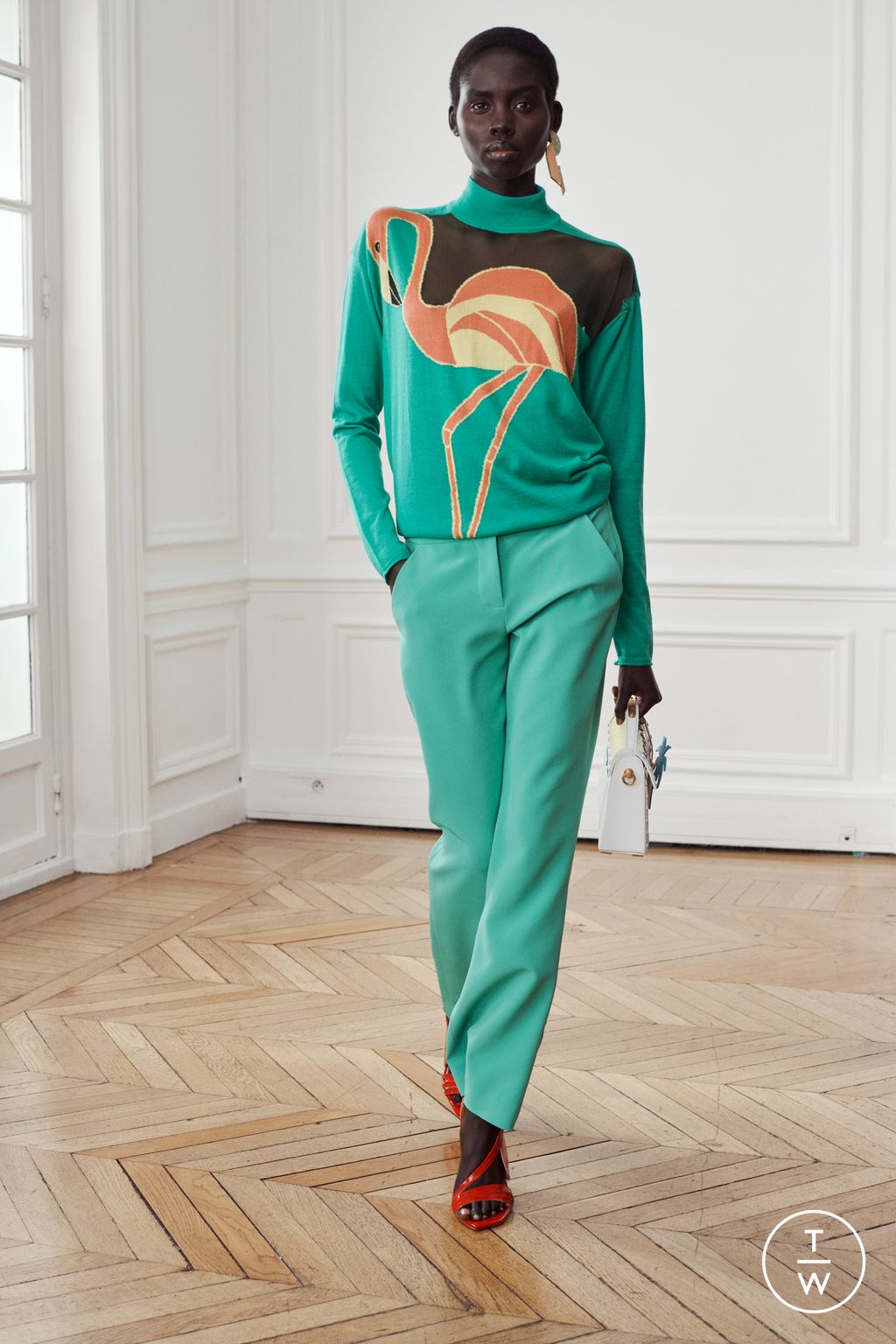 Fashion Week Paris Pre-Fall 2024 look 32 from the Balmain collection womenswear