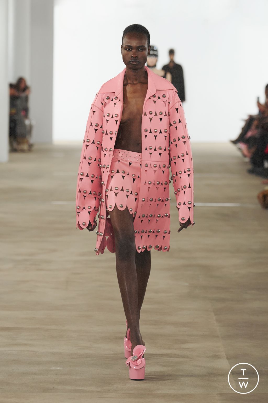 Fashion Week New York Spring/Summer 2024 look 32 from the Area collection womenswear