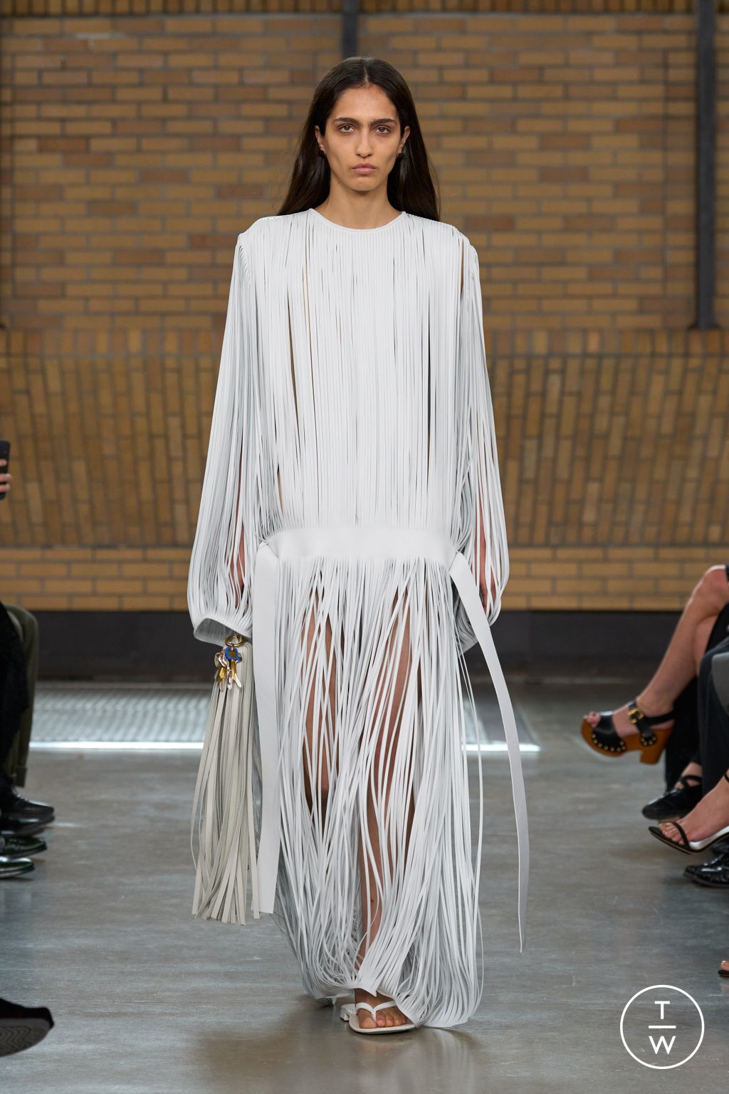 Fashion Week New York Spring/Summer 2026 look 34 de la collection Calvin Klein Collection womenswear