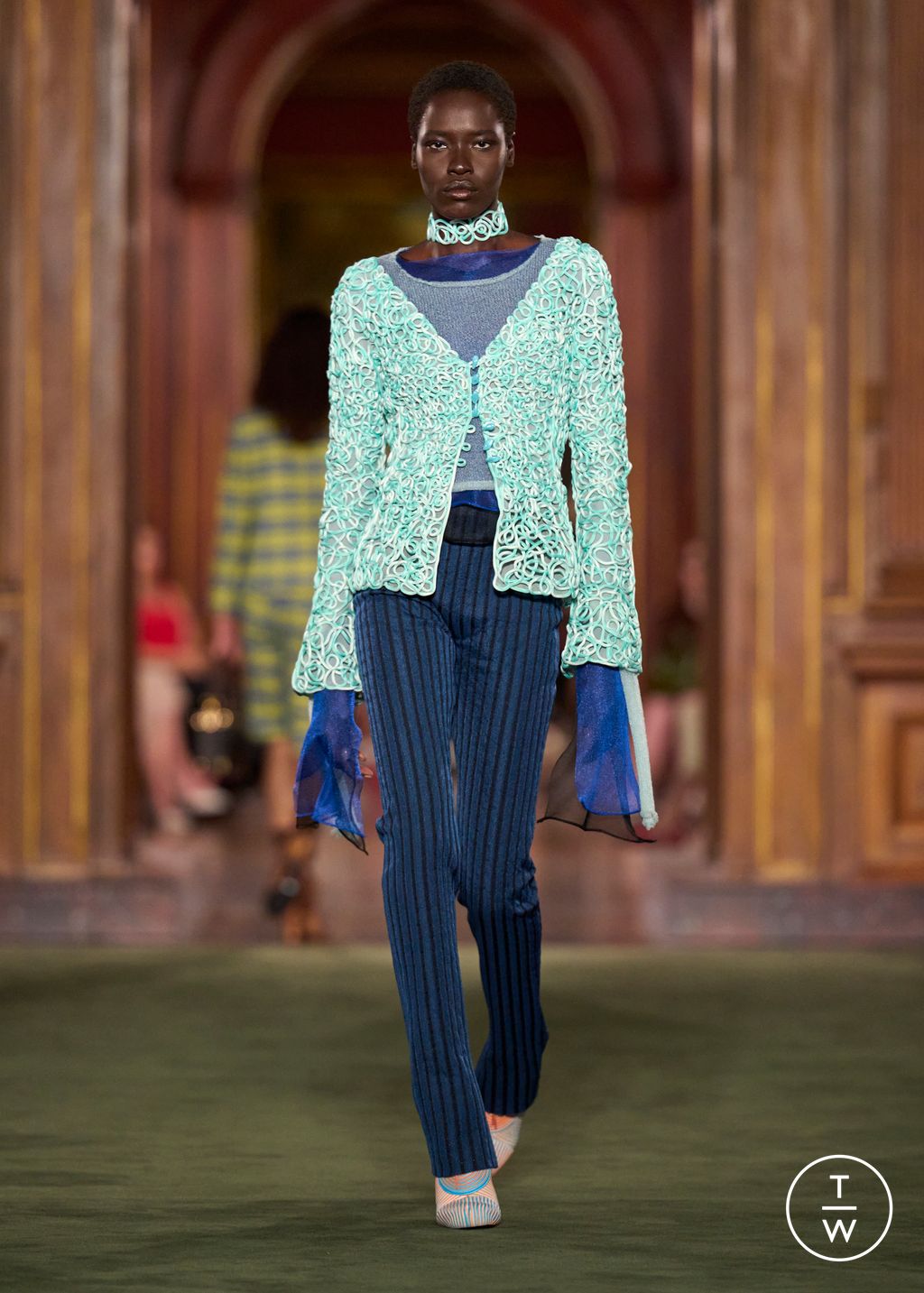 Fashion Week Paris Resort 2027 look 34 from the Louis Vuitton collection womenswear