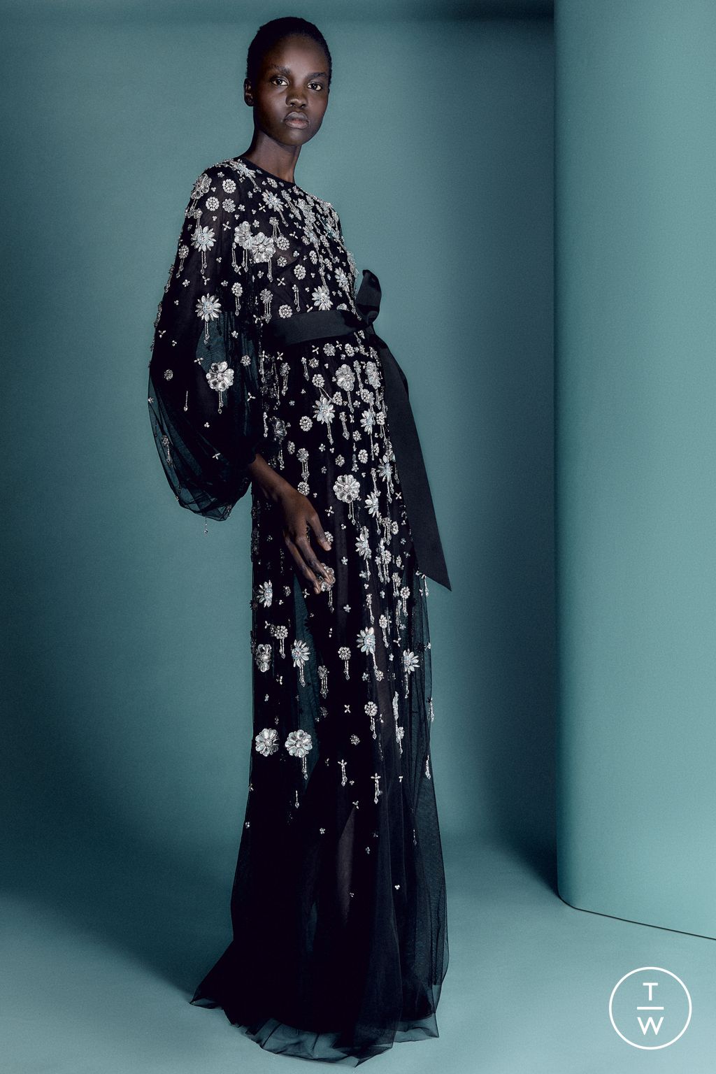 Fashion Week London Pre-Fall 2026 look 35 de la collection Huishan Zhang womenswear