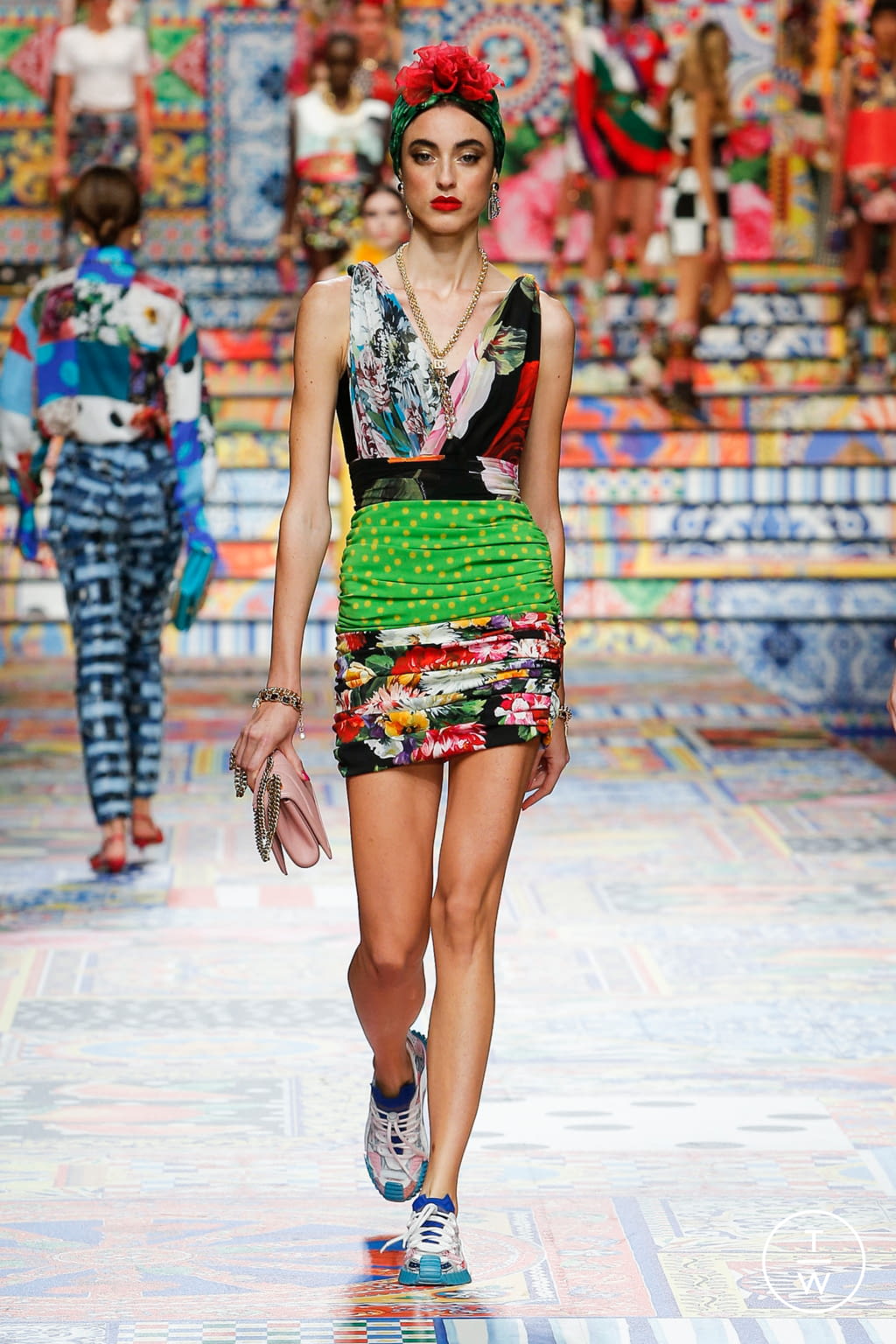 Fashion Week Milan Spring/Summer 2021 look 36 from the Dolce & Gabbana collection 女装