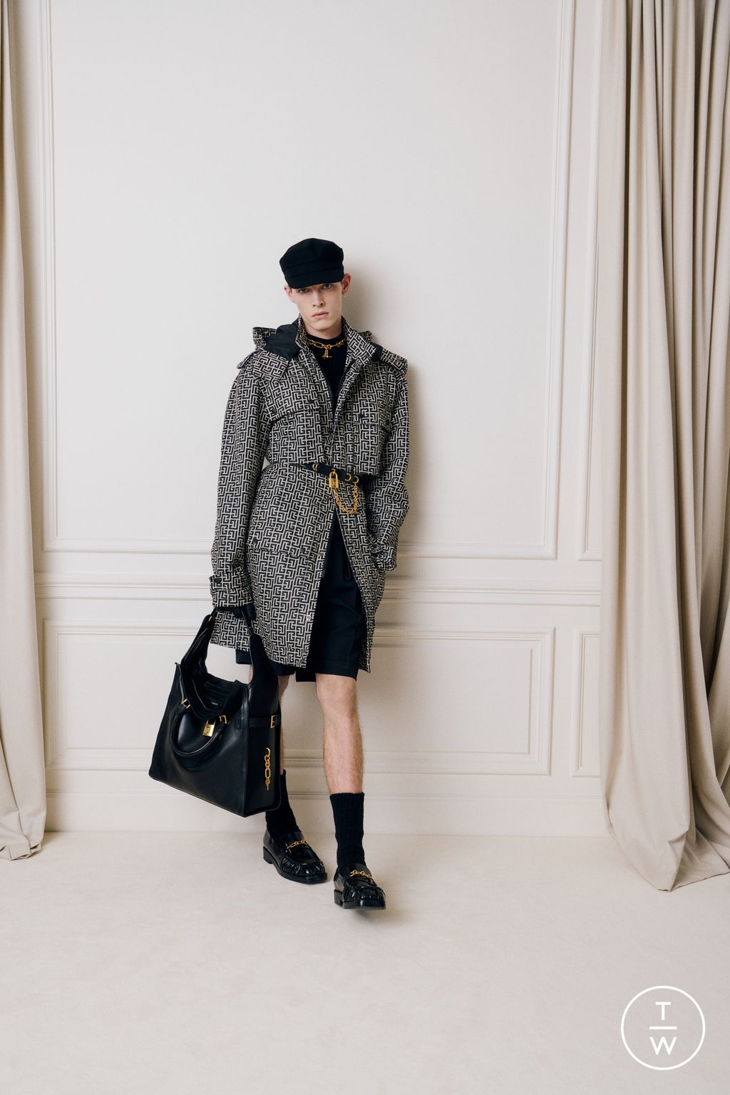 Fashion Week Paris Pre-Fall 2025 look 36 de la collection Balmain menswear