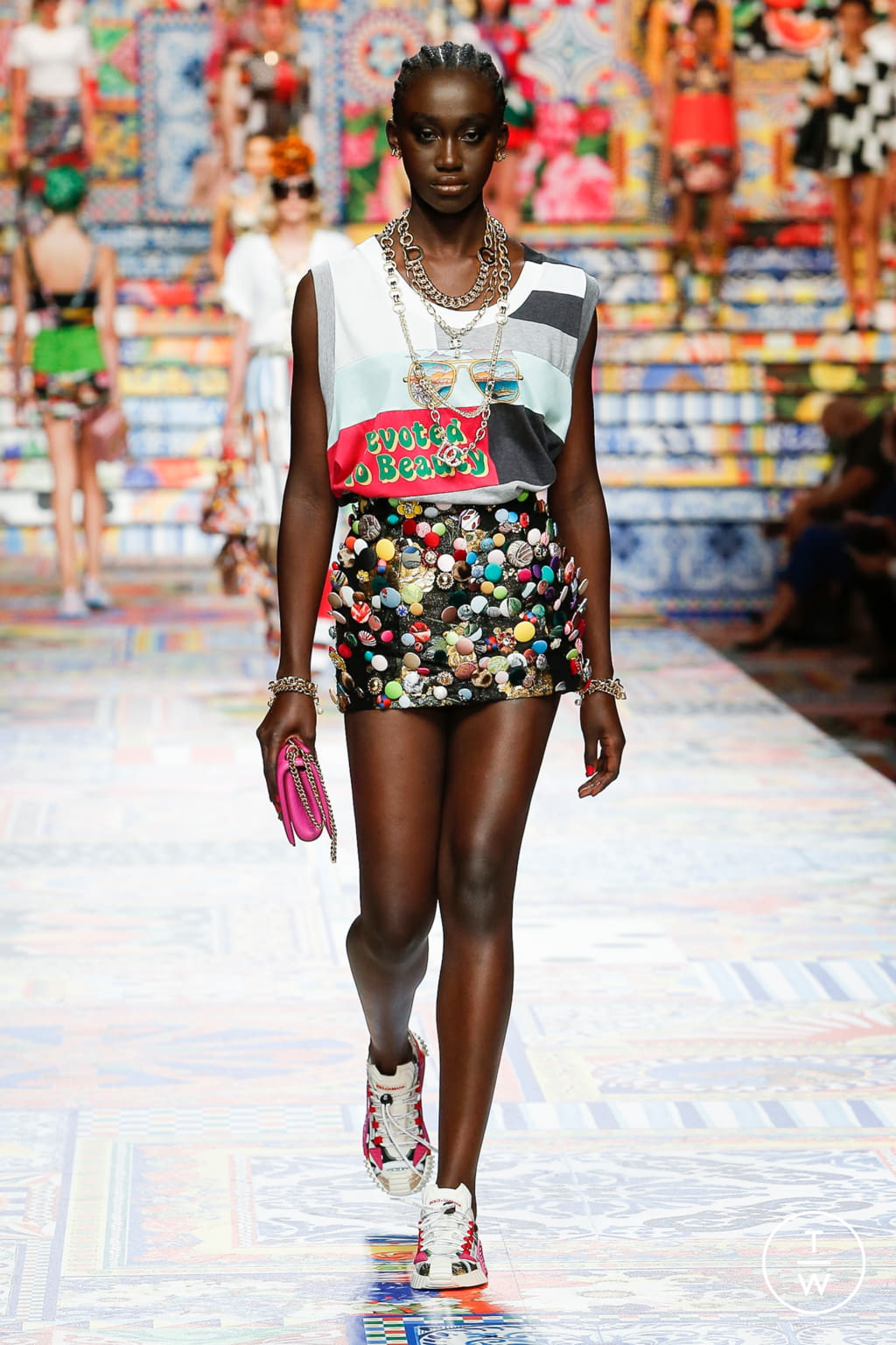 Fashion Week Milan Spring/Summer 2021 look 38 from the Dolce & Gabbana collection womenswear