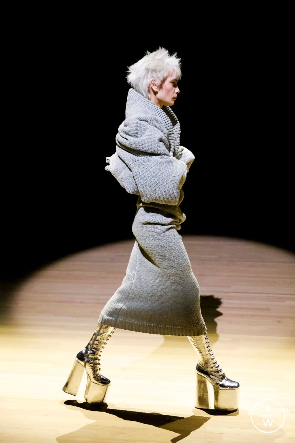 Fashion Week New York Spring/Summer 2023 look 38 de la collection Marc Jacobs womenswear