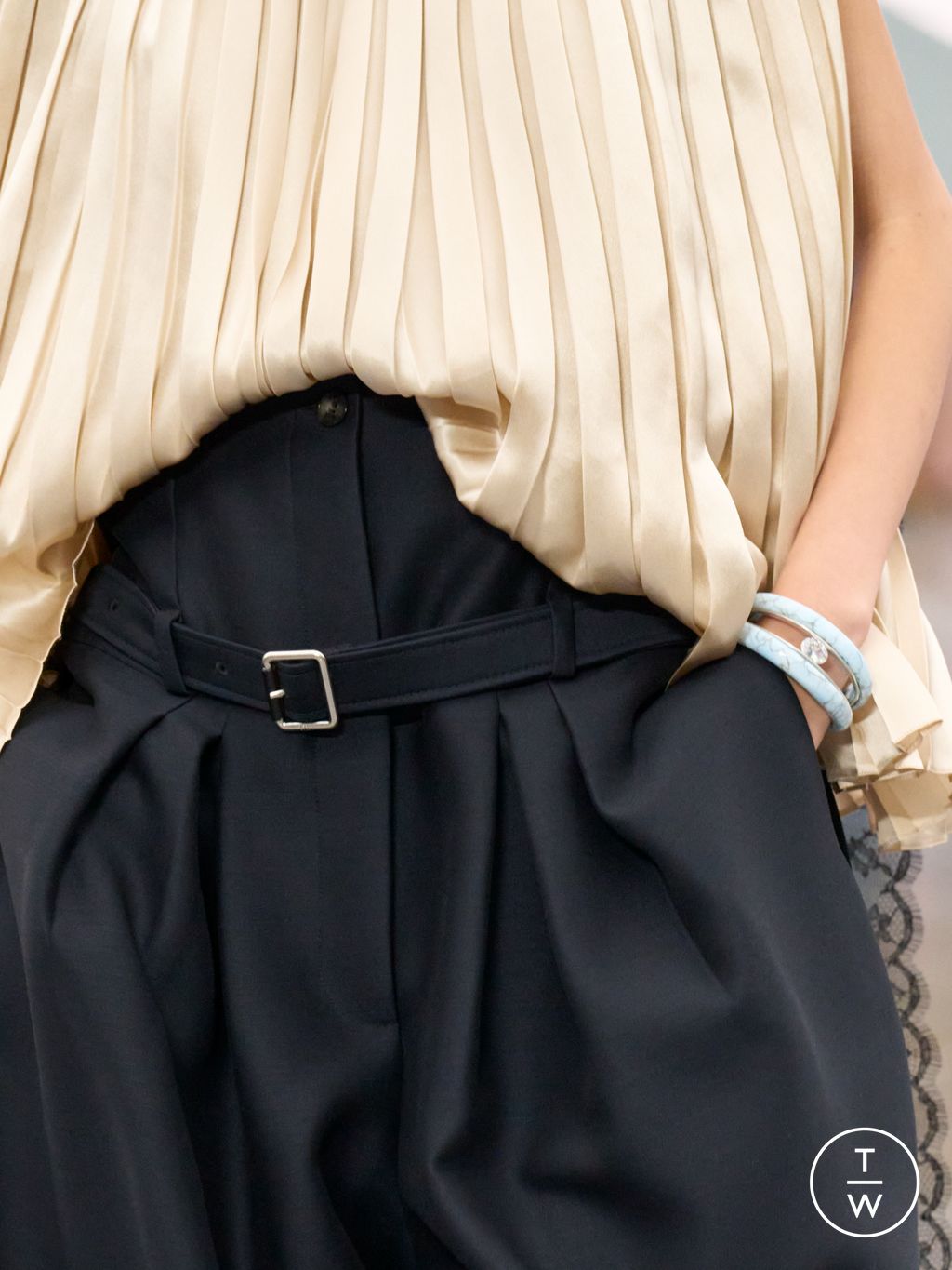 Fashion Week Paris Spring/Summer 2026 look 38 de la collection Dior womenswear accessories