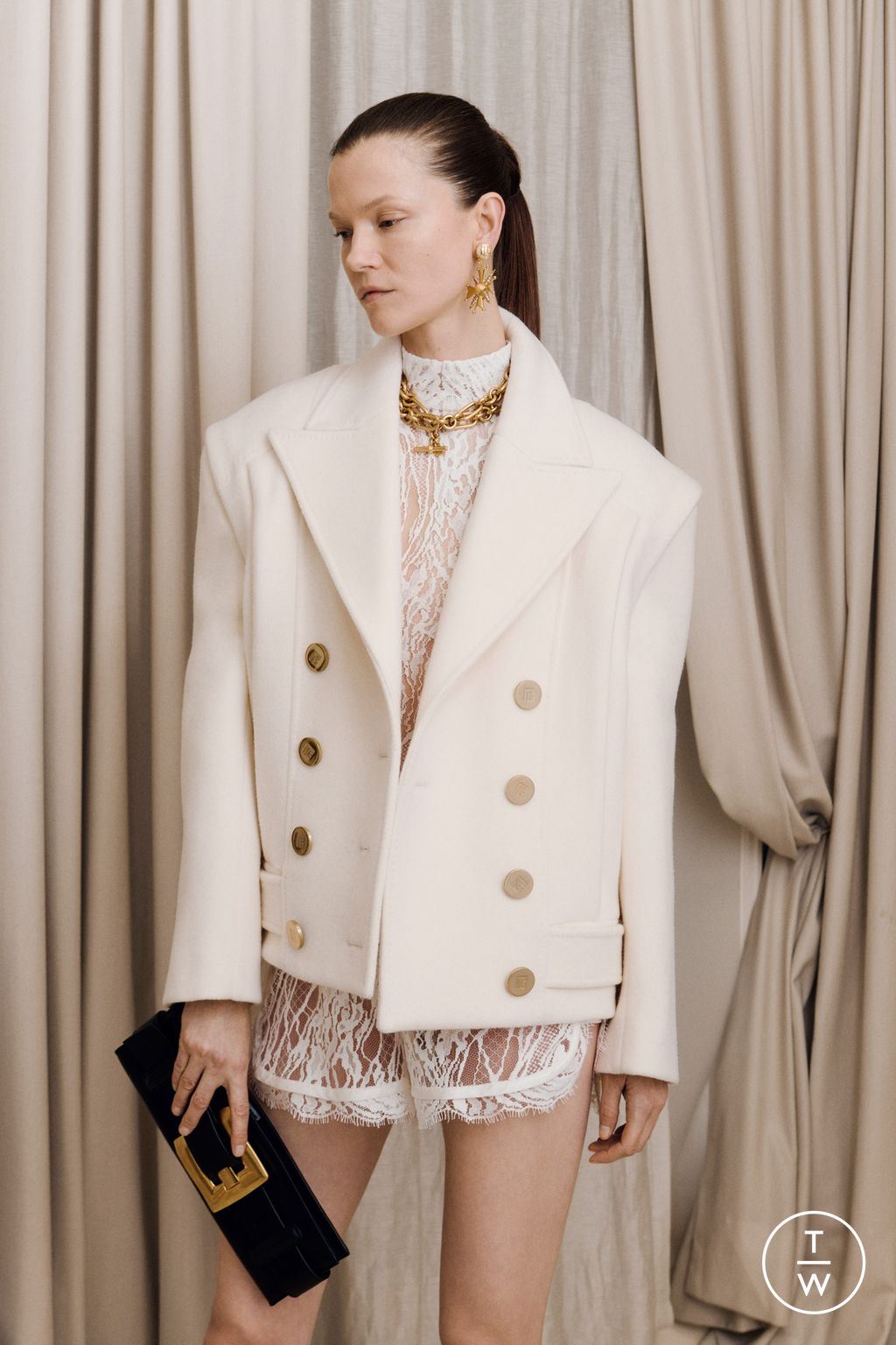 Fashion Week Paris Pre-Fall 2025 look 34 de la collection Balmain womenswear