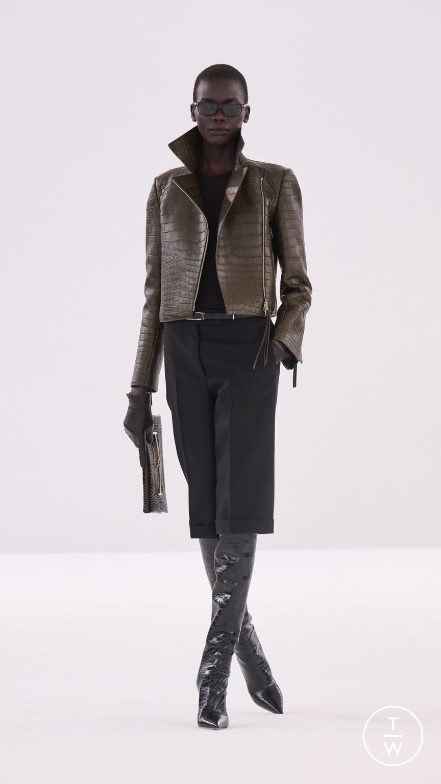 Fashion Week Paris Fall/Winter 2026 look 37 de la collection Tom Ford womenswear