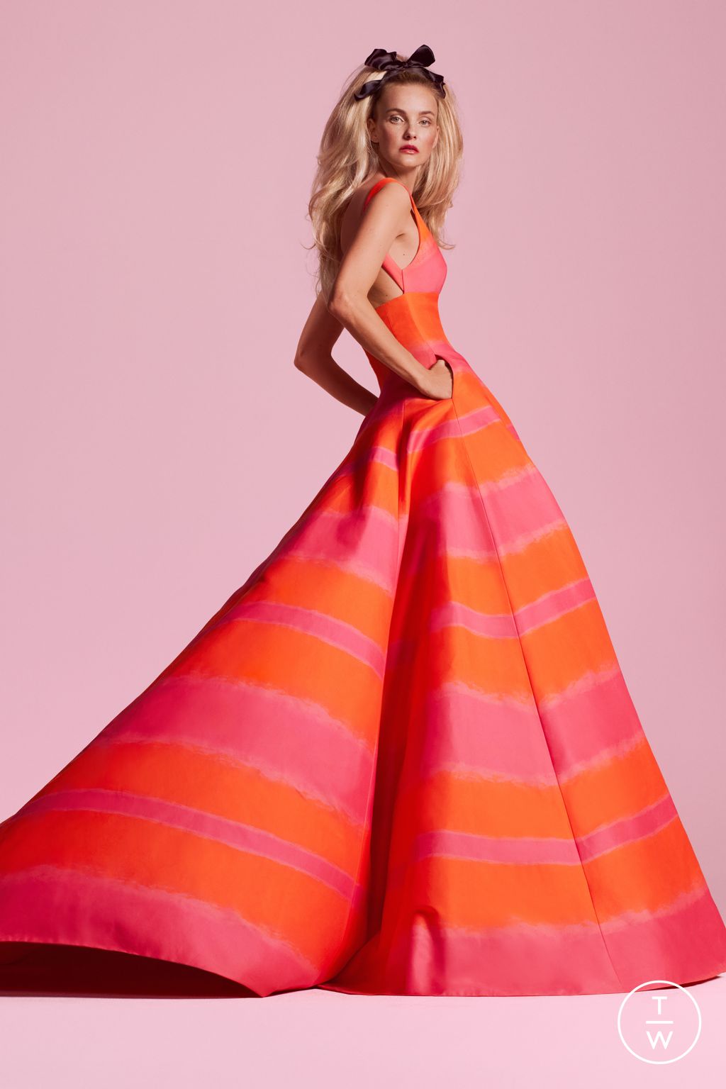 Fashion Week New York Resort 2023 look 4 de la collection Brandon Maxwell womenswear