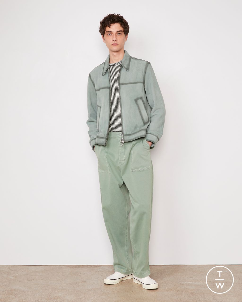 Fashion Week Paris Pre-Fall 2026 look 4 de la collection Officine Générale menswear