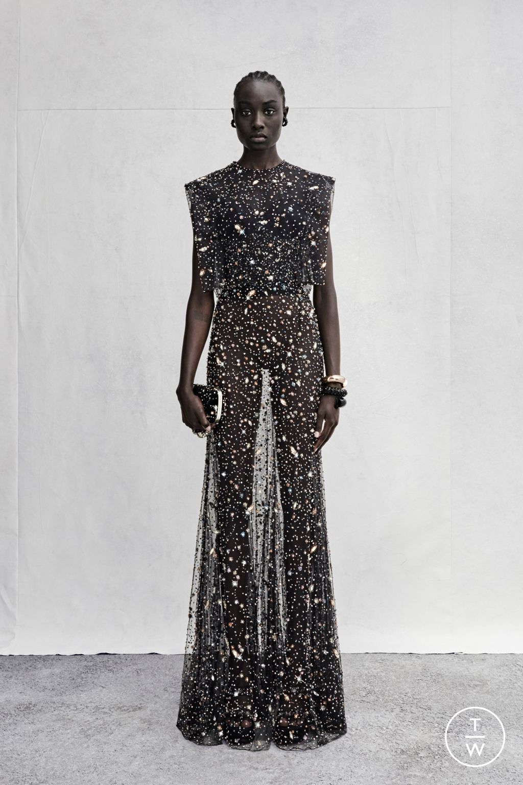 Fashion Week London Resort 2023 look 40 from the Alexander McQueen collection 女装