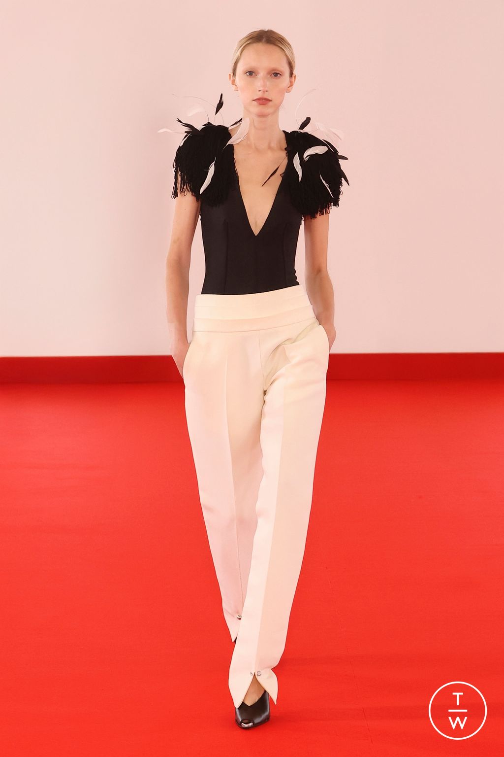 Fashion Week New York Spring/Summer 2026 look 40 from the Brandon Maxwell collection womenswear