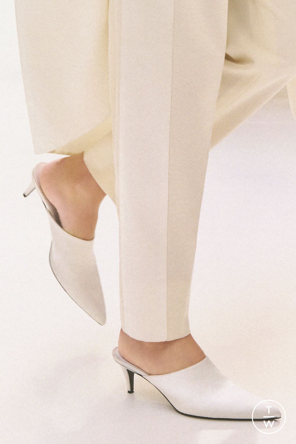 Fashion Week Paris Fall/Winter 2026 look 53 from the Celine collection womenswear accessories