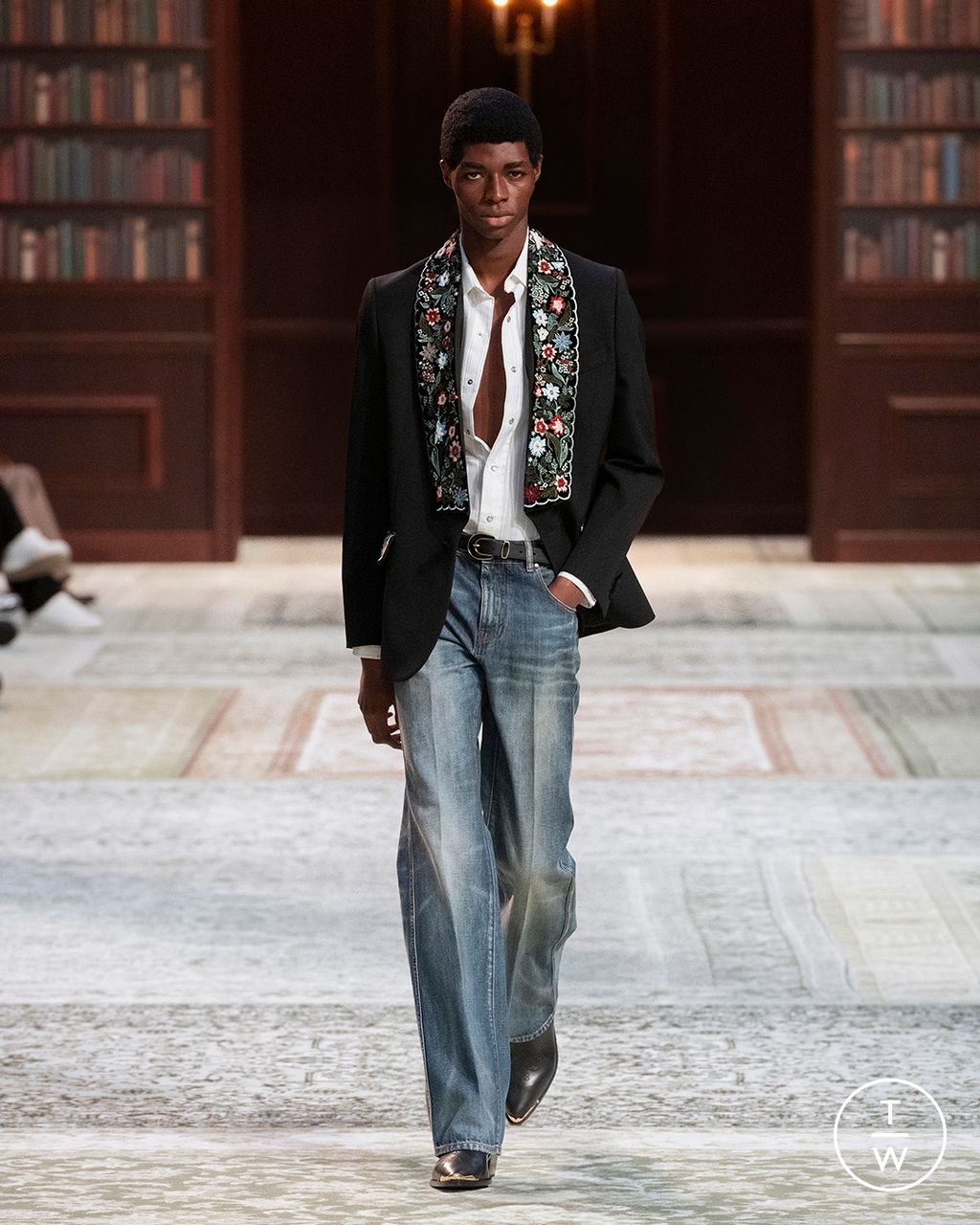 Fashion Week Paris Fall/Winter 2026 look 41 from the Amiri collection menswear