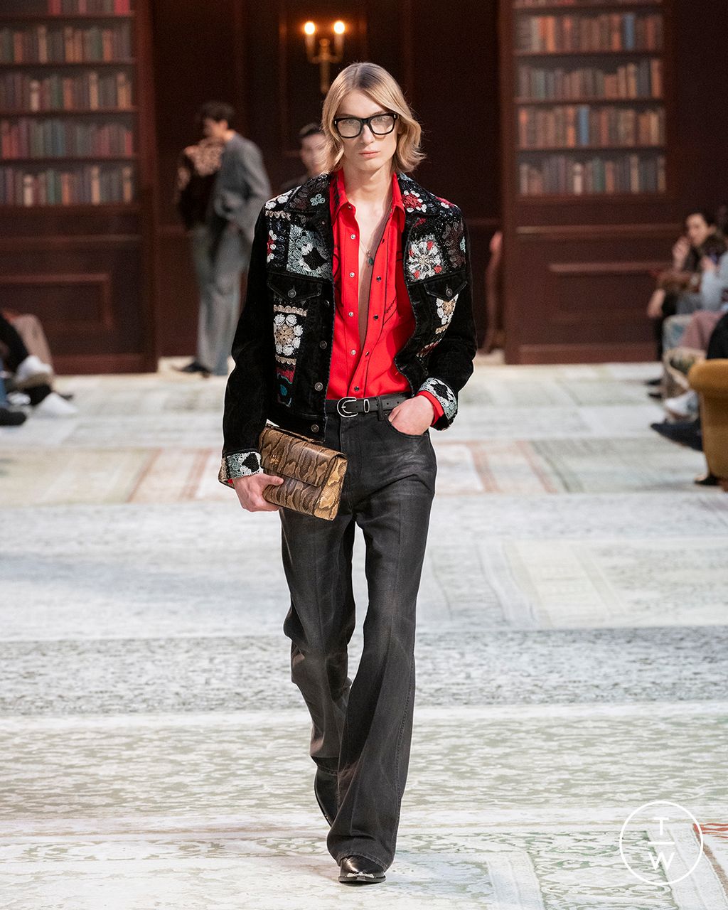 Fashion Week Paris Fall/Winter 2026 look 42 from the Amiri collection menswear