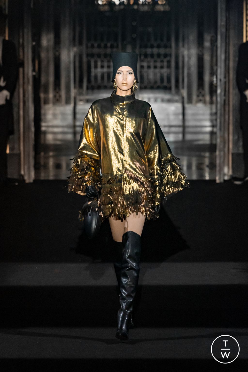 Fashion Week London Spring/Summer 2026 look 42 from the Hu Bing Selects collection womenswear